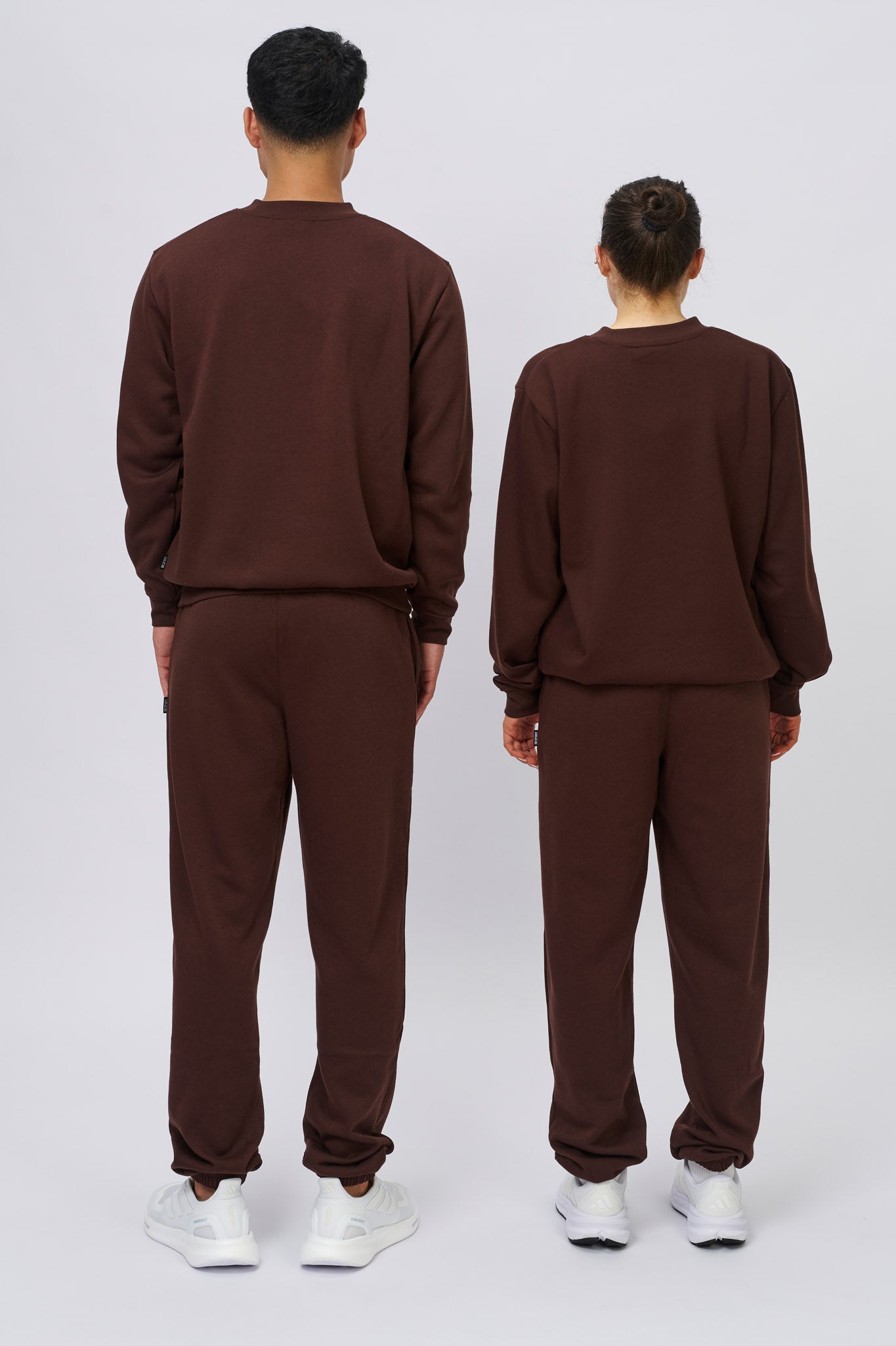 INSPORT Unisex Alaska Chocolate Crew Sweatshirt - Soft & Comfortable Pullover for Men & Women - Perfect for Casual Wear, Gym, and Outdoor Activities