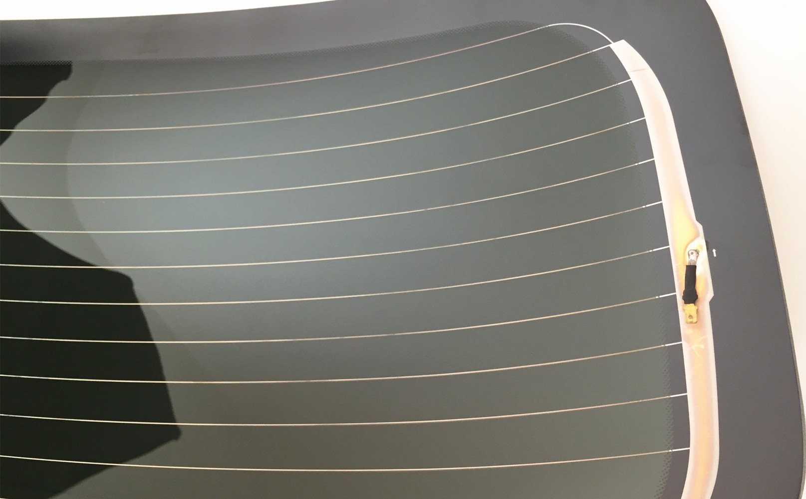 Heated Rear Window Glass Replacement for Hyundai Santa Fe 2007-2012 Models - Defroster for Winter Driving & Improved Visibility