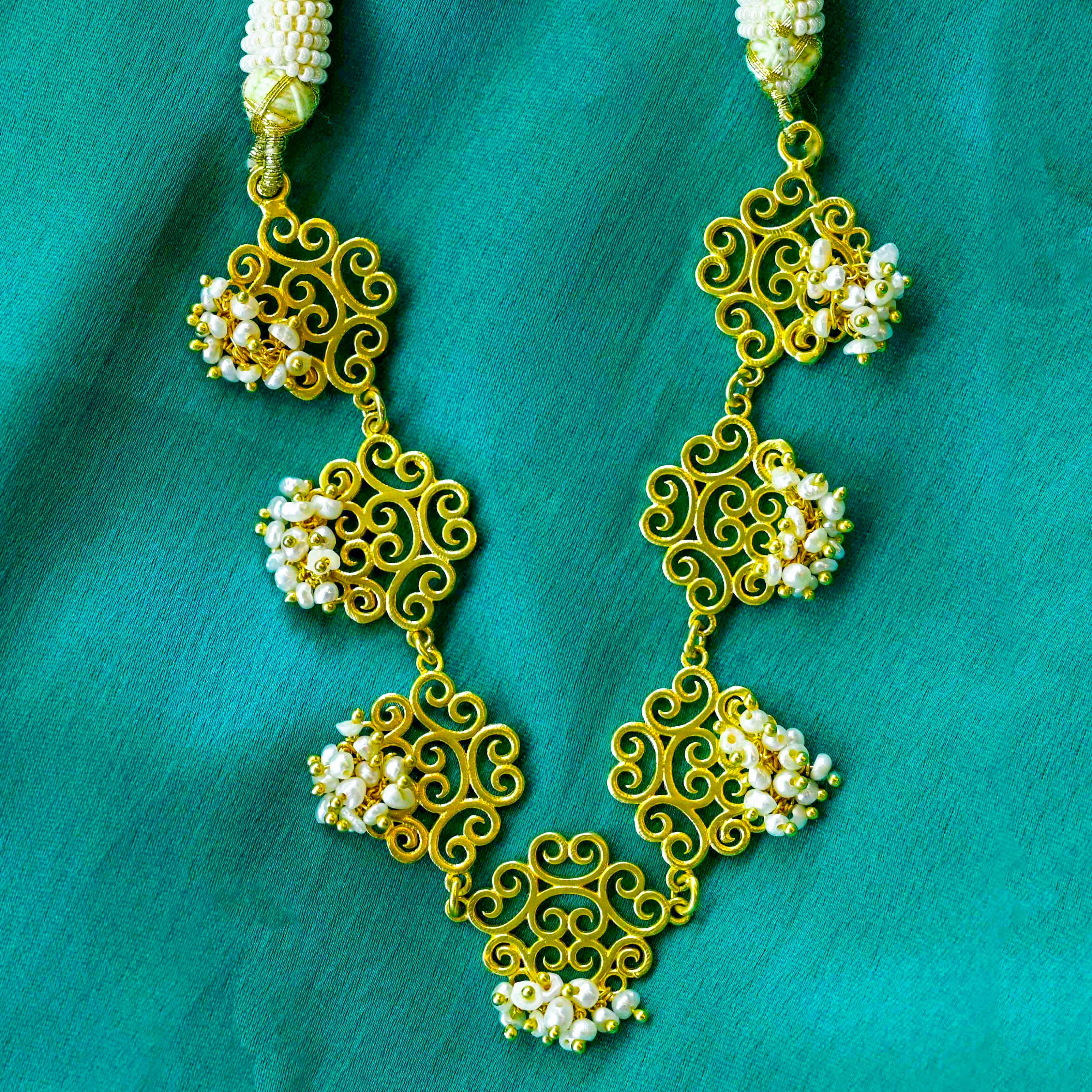 Noor Necklace - Elegant Islamic Jewelry for Women, Sterling Silver Pendant with Arabic Calligraphy | Perfect for Eid, Wedding, and Special Occasions
