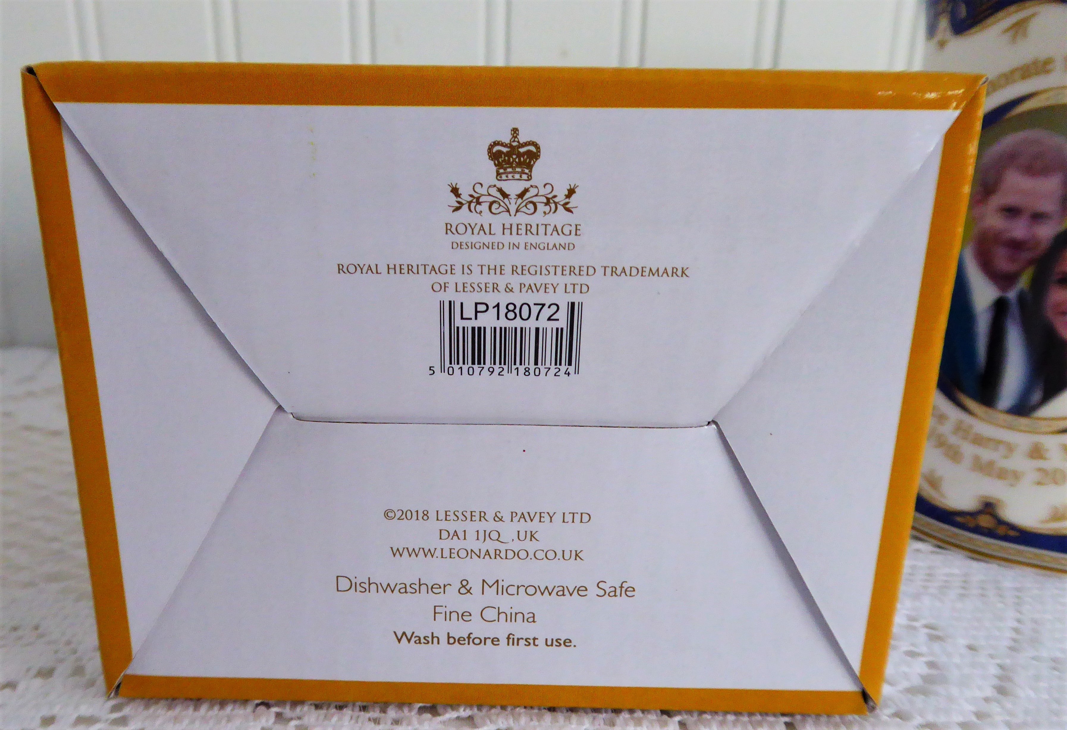 Prince Harry & Meghan Markle Royal Wedding Commemorative Mug - Premium English Bone China Collectible (2018 Limited Edition Gift Box) - Perfect for Tea Time, Royal Memorabilia Collection & British Souvenir Gifts