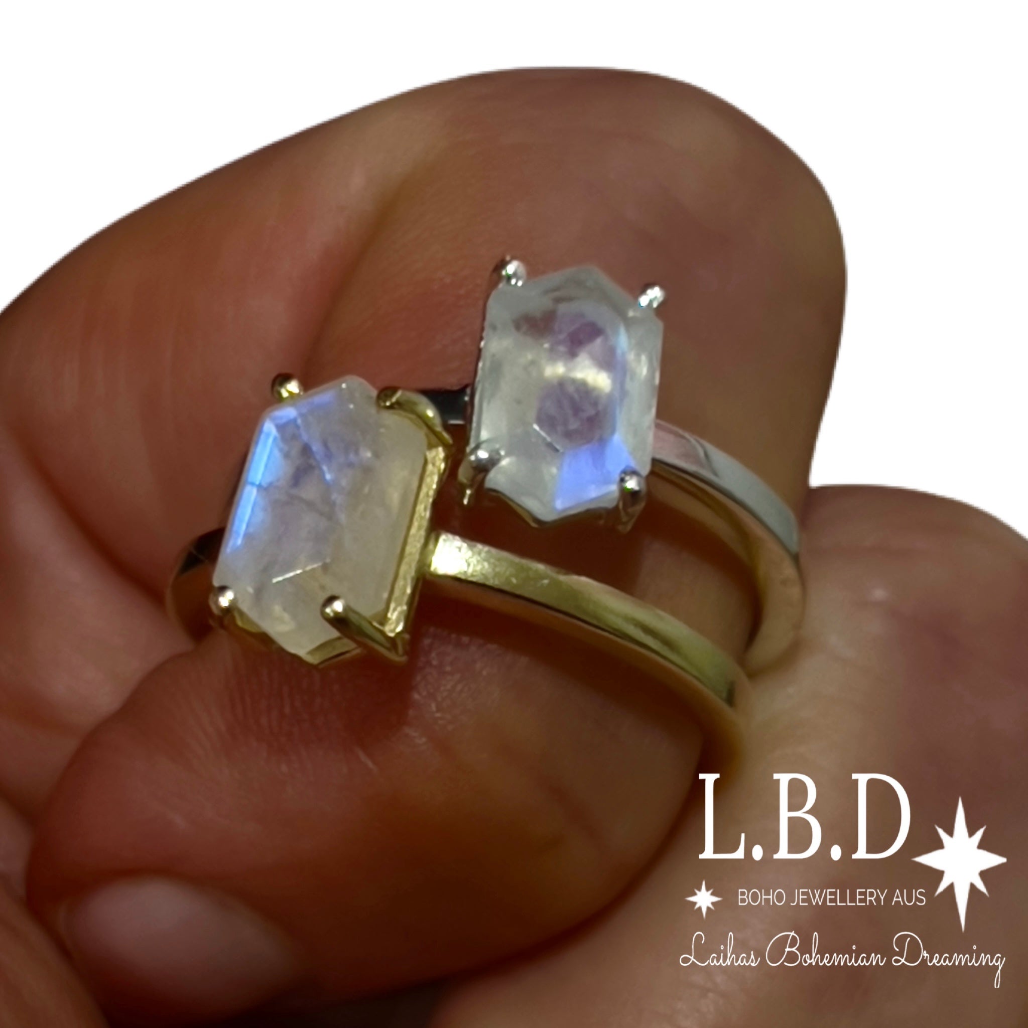 Laihas Gold Mini Hex Crystal Moonstone Ring – Elegant Dainty Jewelry for Women, Perfect for Everyday Wear & Special Occasions