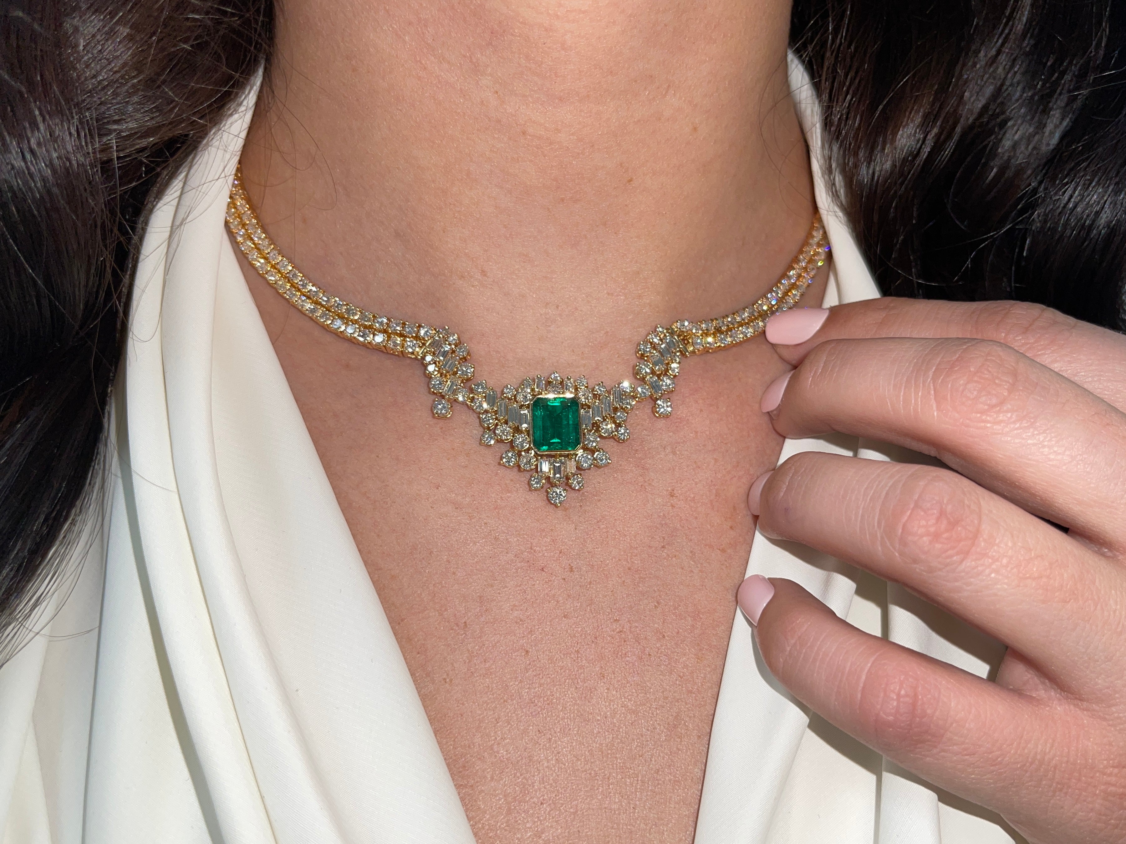23.06tcw AAA+ Investment Grade Emerald & Diamond Statement Necklace in 18K Gold - Luxury Jewelry for Weddings, Galas & Special Occasions