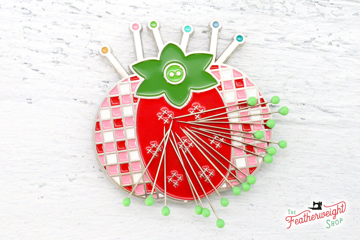 Lori Holt Large Needle Minder & Tomato Pin Cushion - Magnetic Sewing Accessories for Quilting, Embroidery & Crafting - Perfect for Organizing Needles & Pins
