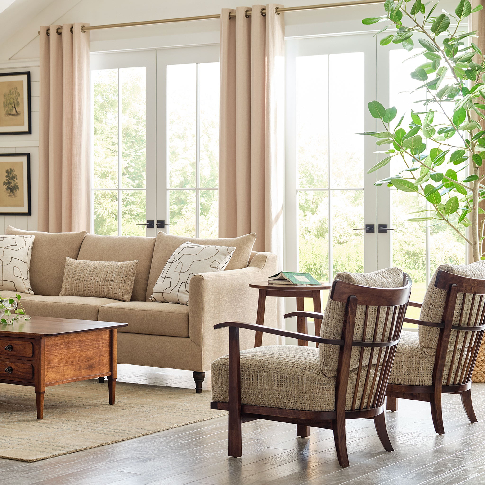 Premium Hudson Valley Solid Wood Frame Chair - Handcrafted Rustic Dining & Living Room Furniture for Home Decor