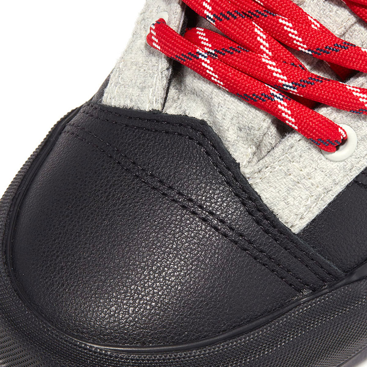 LX Knu Skool MTE 1 Sneakers - Black Skate Shoes for Men & Women | Comfortable Streetwear Footwear for Skating, Casual Wear & Urban Fashion