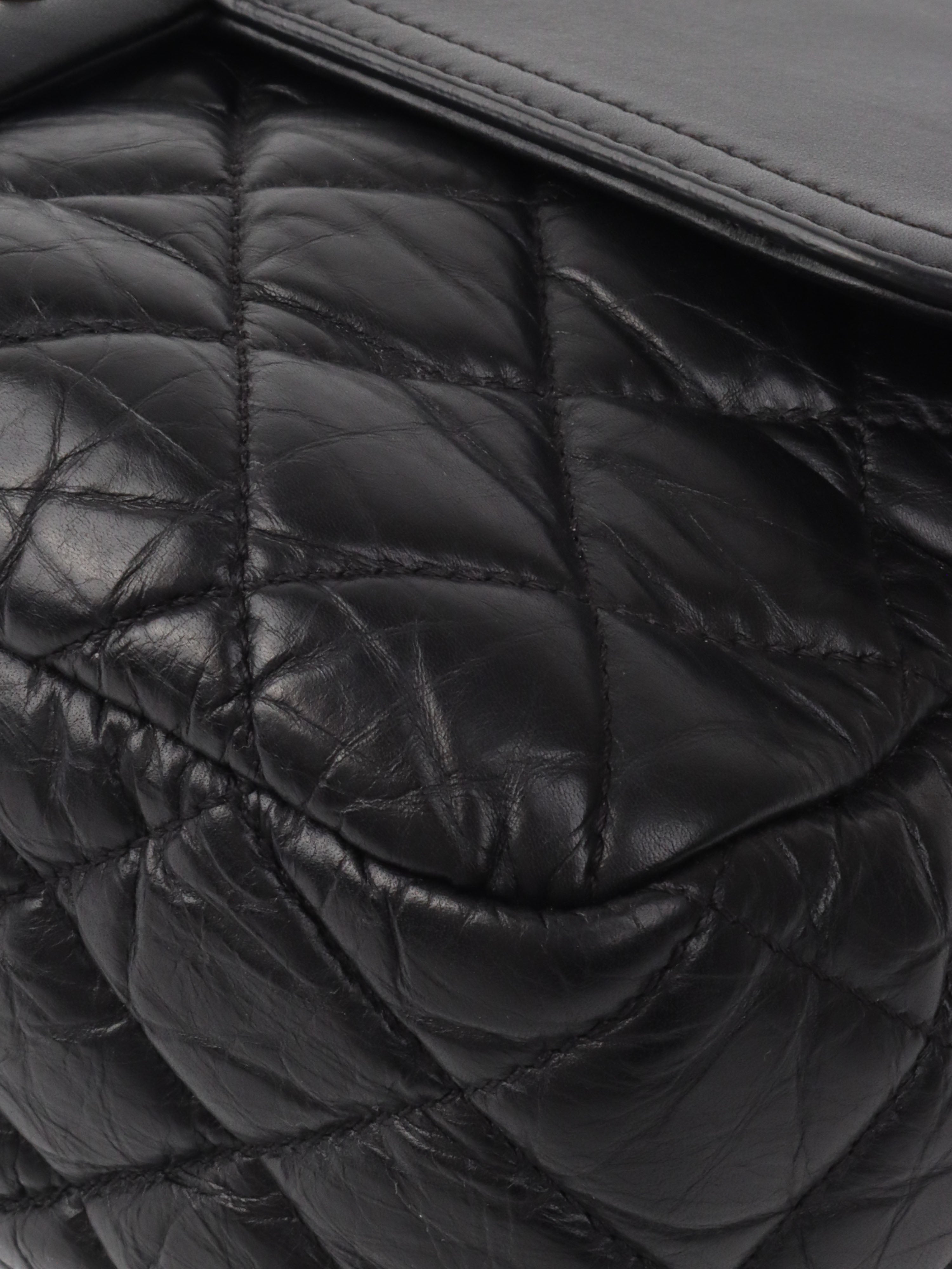 Chanel Black Wrinkled Quilted Leather Flap Bag Crossbody Purse for Women | Luxury Designer Handbag for Evening Parties, Date Nights & Special Occasions
