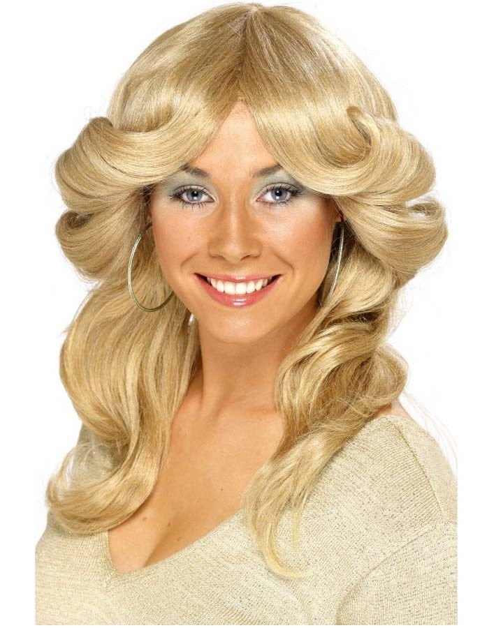 70s Flicked Blonde Wig - Retro Vintage Curly Hairpiece for Women - Perfect for Halloween, Cosplay, and 70s Theme Parties