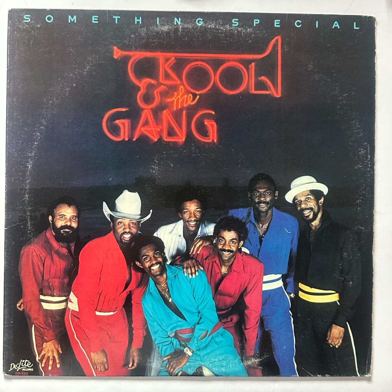 Kool & The Gang Something Special LP Vinyl Record 1981 DSR 8502 | Vintage Vinyl Album for Music Collectors & Retro Enthusiasts | Perfect for Home Listening, DJ Sets & Vinyl Collections