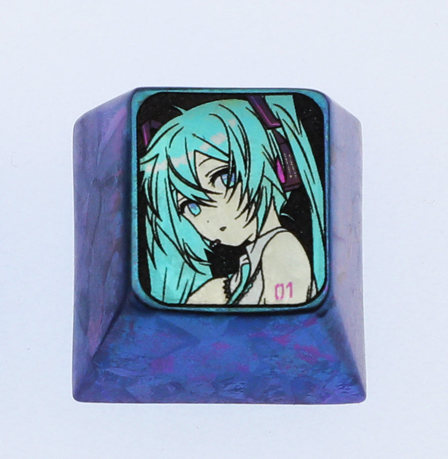 Hatsune Miku Anime Titanium Alloy Engraved Keycap - 1U Side Face Profile Custom Mechanical Keyboard Keycap - Durable Metal Decorative Keycap for Gaming PC & Mechanical Keyboard Enthusiasts