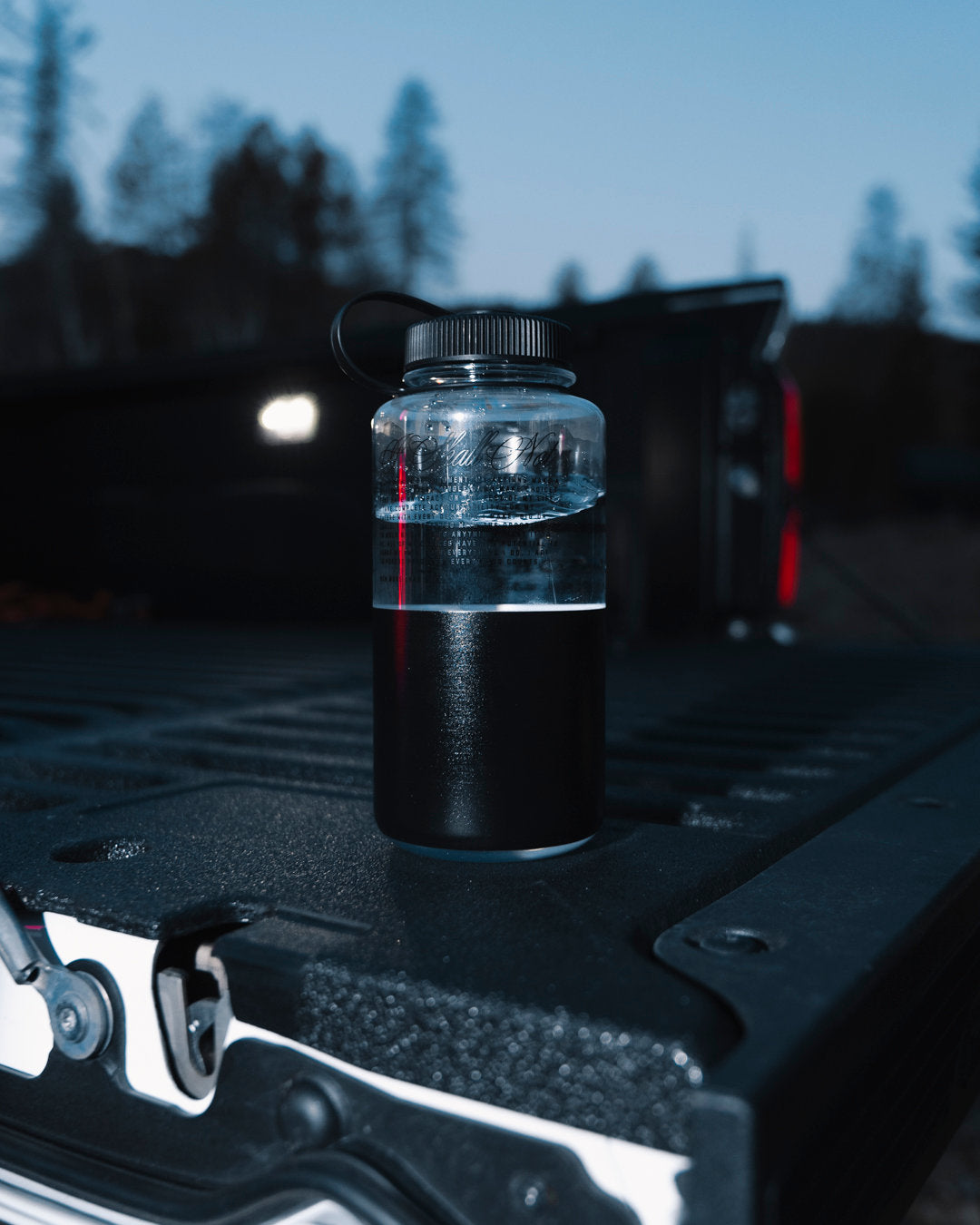 MANTRA BOTTLE - Premium Black Water Bottle for Yoga, Meditation & Outdoor Activities | BPA-Free & Leak-Proof