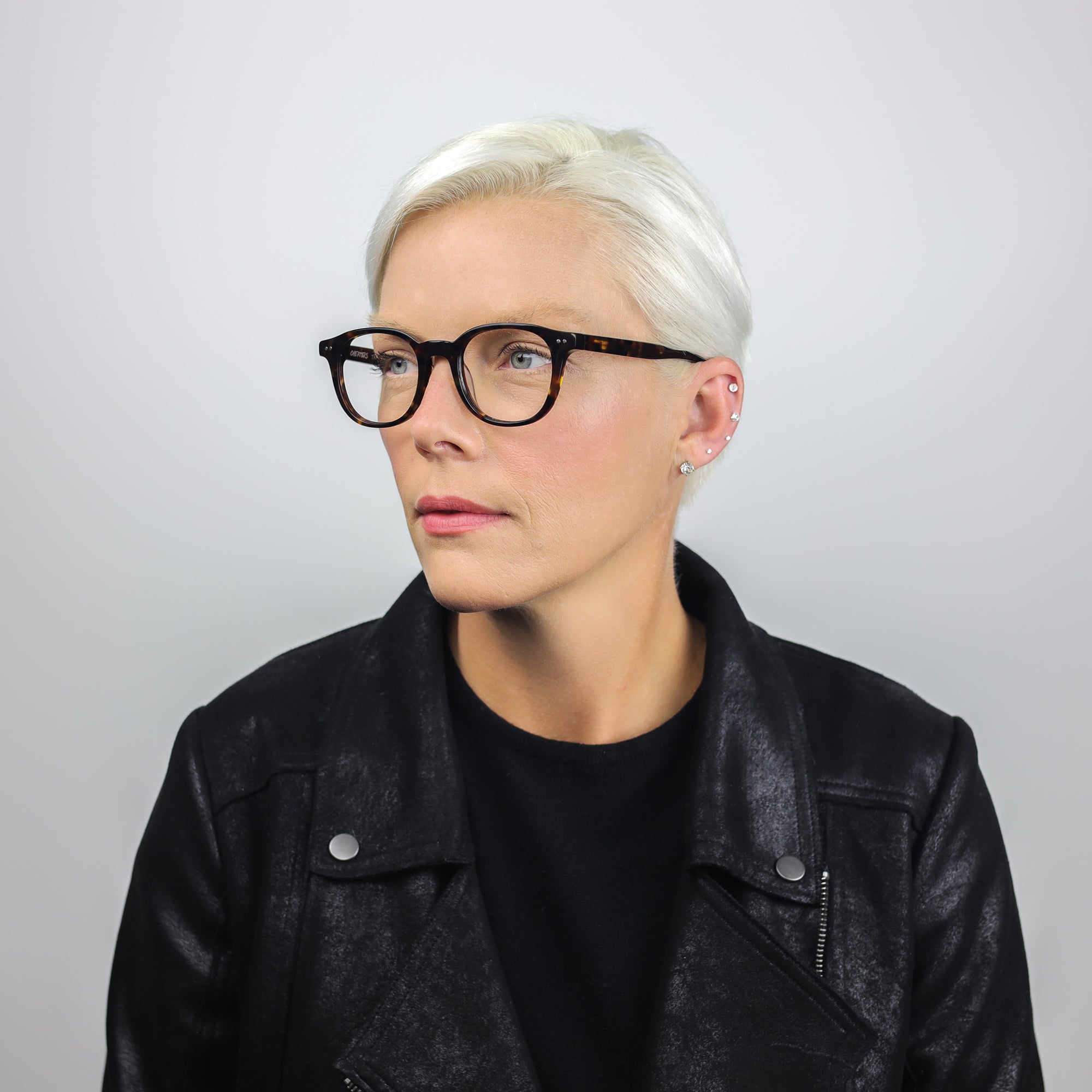 SEE Take It Easy Reader - Blue Light Blocking Reading Glasses for Women & Men - Perfect for Book Lovers, Office Work & Screen Time