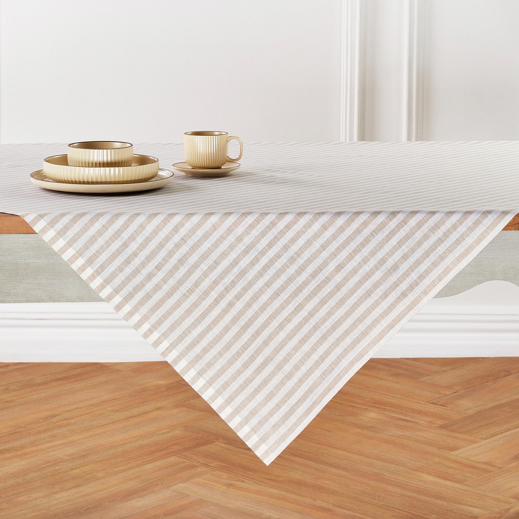 Amalfi Stripe Table Throw - Elegant Cotton Table Runner for Dining Room, Kitchen & Holiday Decor - Perfect for Weddings, Parties & Home Styling