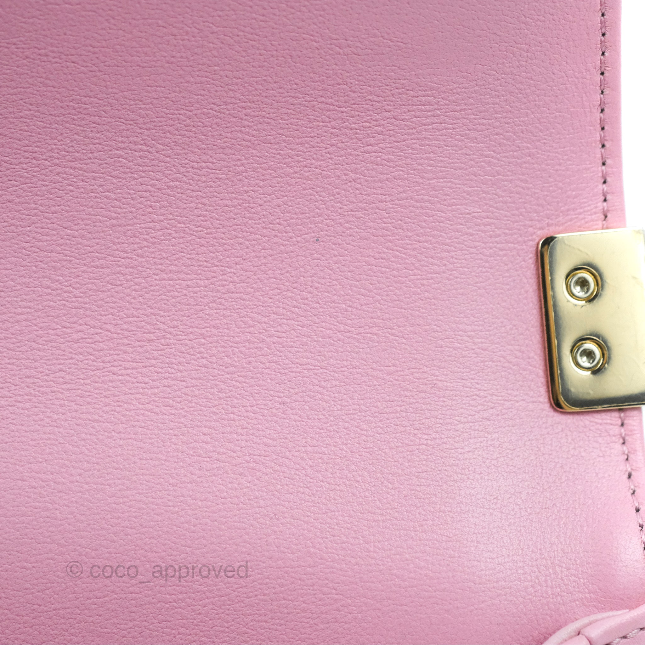 Chanel Chevron Medium Boy Bag in Pink Calfskin with Gold Hardware - Luxury Crossbody Bag for Women, Perfect for Date Night & Special Occasions
