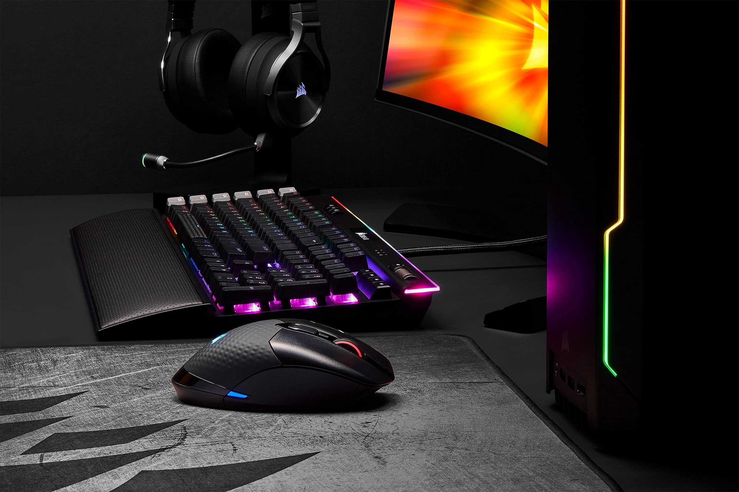 CORSAIR DARK CORE RGB PRO SE Wireless Gaming Mouse with Qi Charging - 18000 DPI, 8 Programmable Buttons, Sub-1ms Response - iCUE Compatible for PC, Mac, PS5, PS4, Xbox (Black) - Perfect for FPS, MOBA Games and Wireless Charging Convenience
