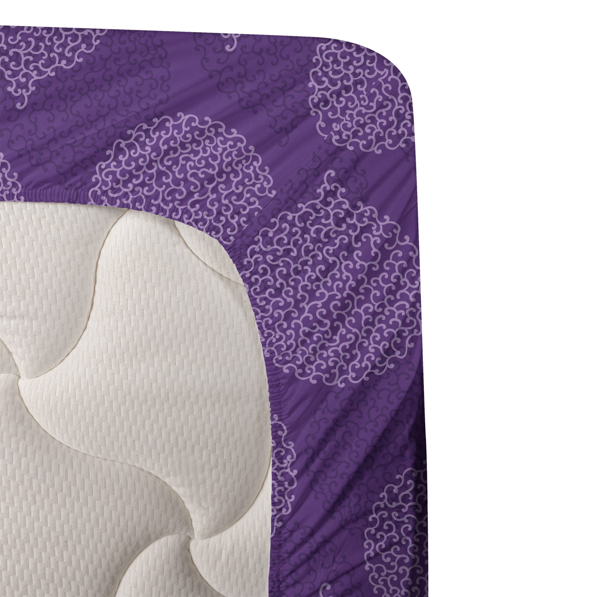 Ambesonne Abstract Christmas Sheet Set - 4 Piece King Size Bedding with Rhythmic Baubles Holiday Print, Violet & Lavender - Perfect for Festive Bedroom Decor, Holiday Guest Rooms & Cozy Winter Nights