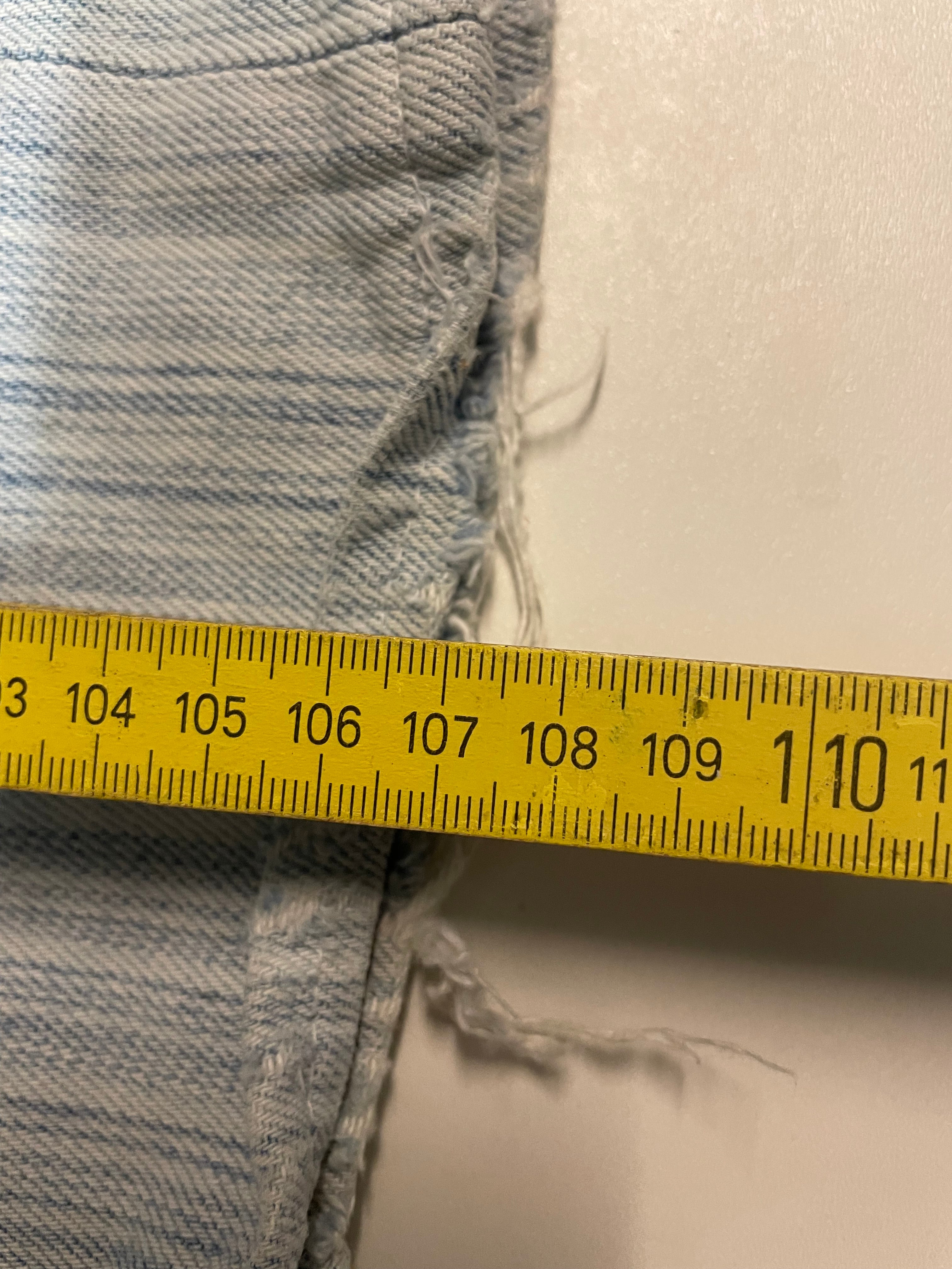 Timberland Vintage Men's Jeans 32x34 - Classic Straight Fit Denim Pants for Casual & Work Wear