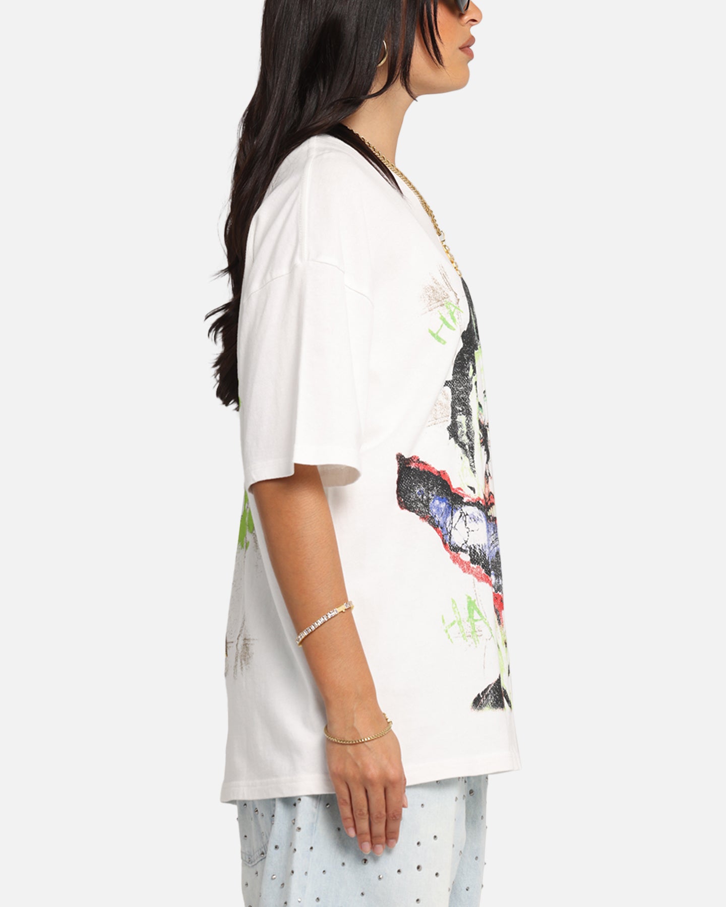 73 Studio X DC Batman Joker Arkham Asylum Vintage Graphic T-Shirt - Off White - Retro Superhero Tee for Men & Women - Perfect for Cosplay, Comic Con & Casual Wear