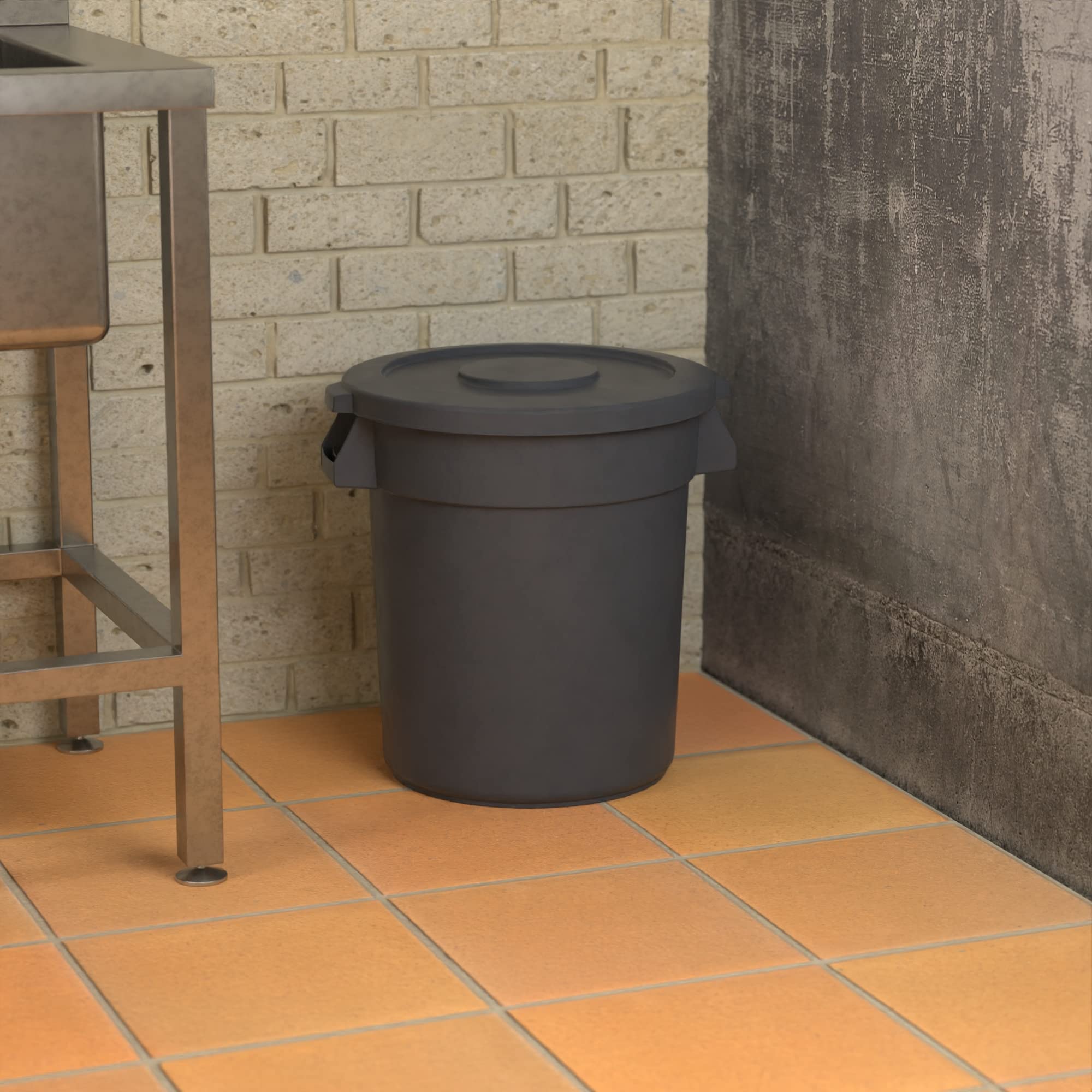 20 Gallon Gray Round Commercial Trash Can with Lid - Heavy Duty Waste Bin for Office, Restaurant & Outdoor Use - Durable & Leak-Proof Garbage Container