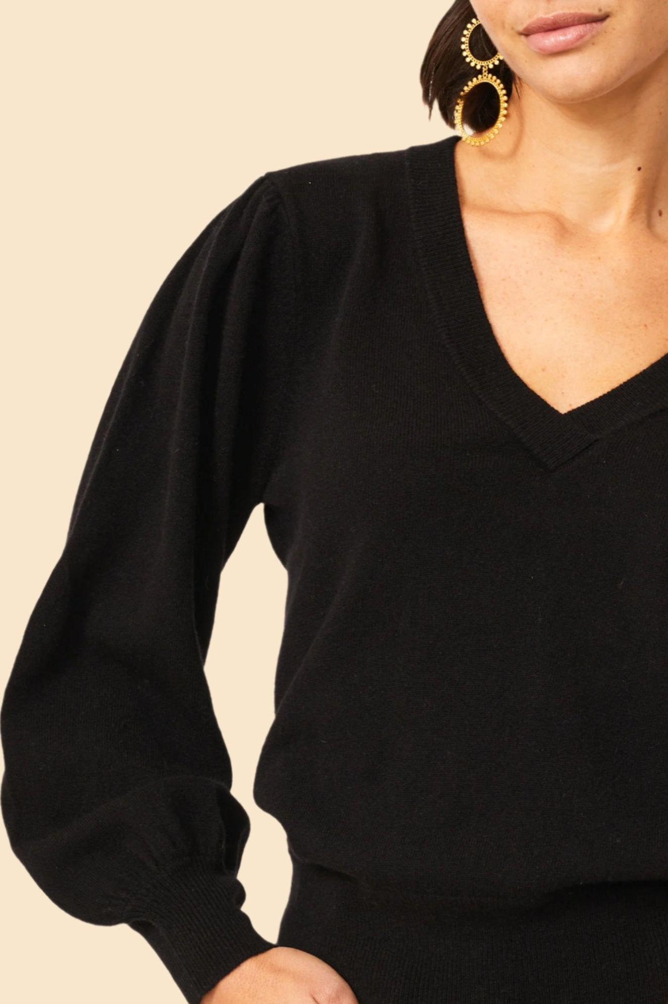 Premium Merino Wool Cashmere Blend V-Neck Sweater for Women | Soft & Warm Winter Pullover | Black | Perfect for Office, Travel & Casual Outfits