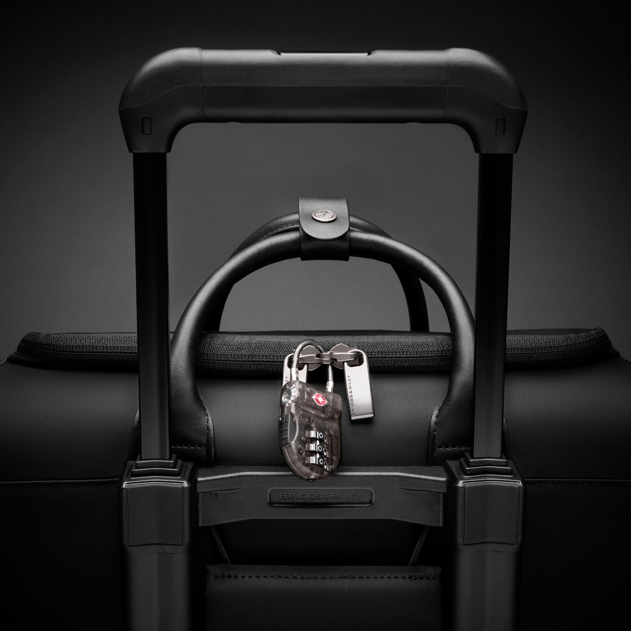 Briggs & Riley Rhapsody 2.0 Wheeled Carry-On Luggage - Lightweight Spinner Suitcase for Air Travel, Business Trips & Weekend Getaways