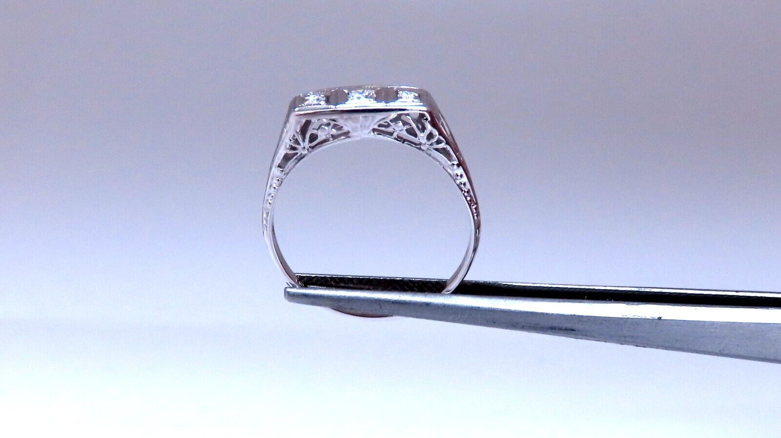 Restored Vintage 14K Gold Ring with 0.14ct Natural Diamonds - Elegant Jewelry for Weddings, Anniversaries & Special Occasions