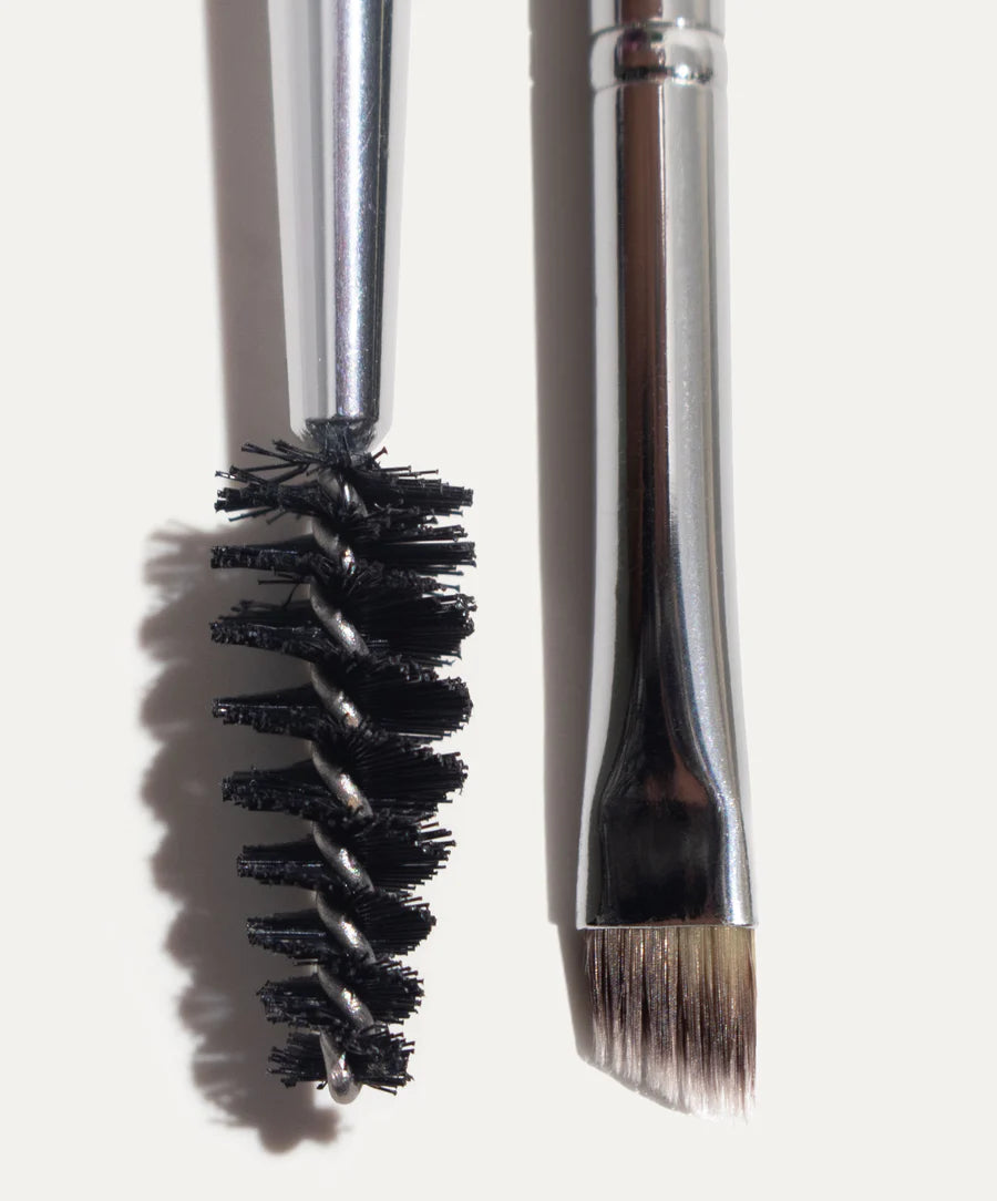 Professional Eyebrow Brush for Perfect Brows - Soft Angled Brow Brush for Makeup, Grooming & Styling - Ideal for Eyebrow Powder, Gel & Pomade Application at Home or Salon