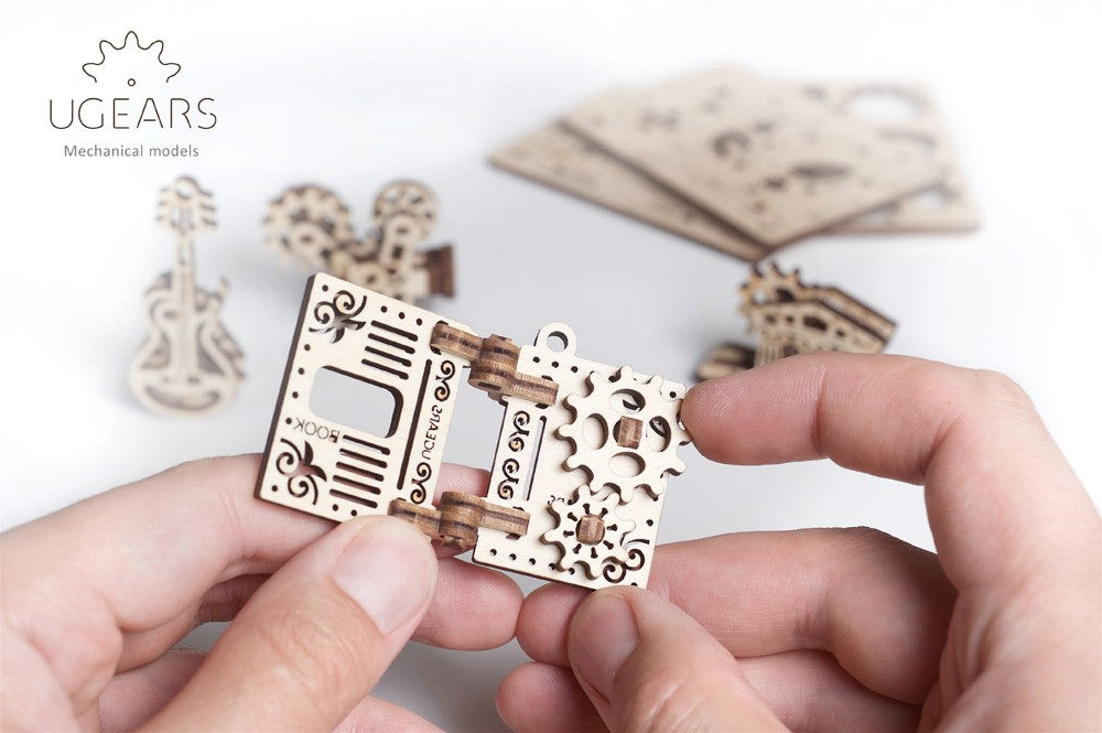 UGears U Fidget Creation - 3D Wooden Puzzle Fidget Toy for Adults & Kids - Stress Relief & Focus Tool - Perfect for Office, Home & Classroom Use