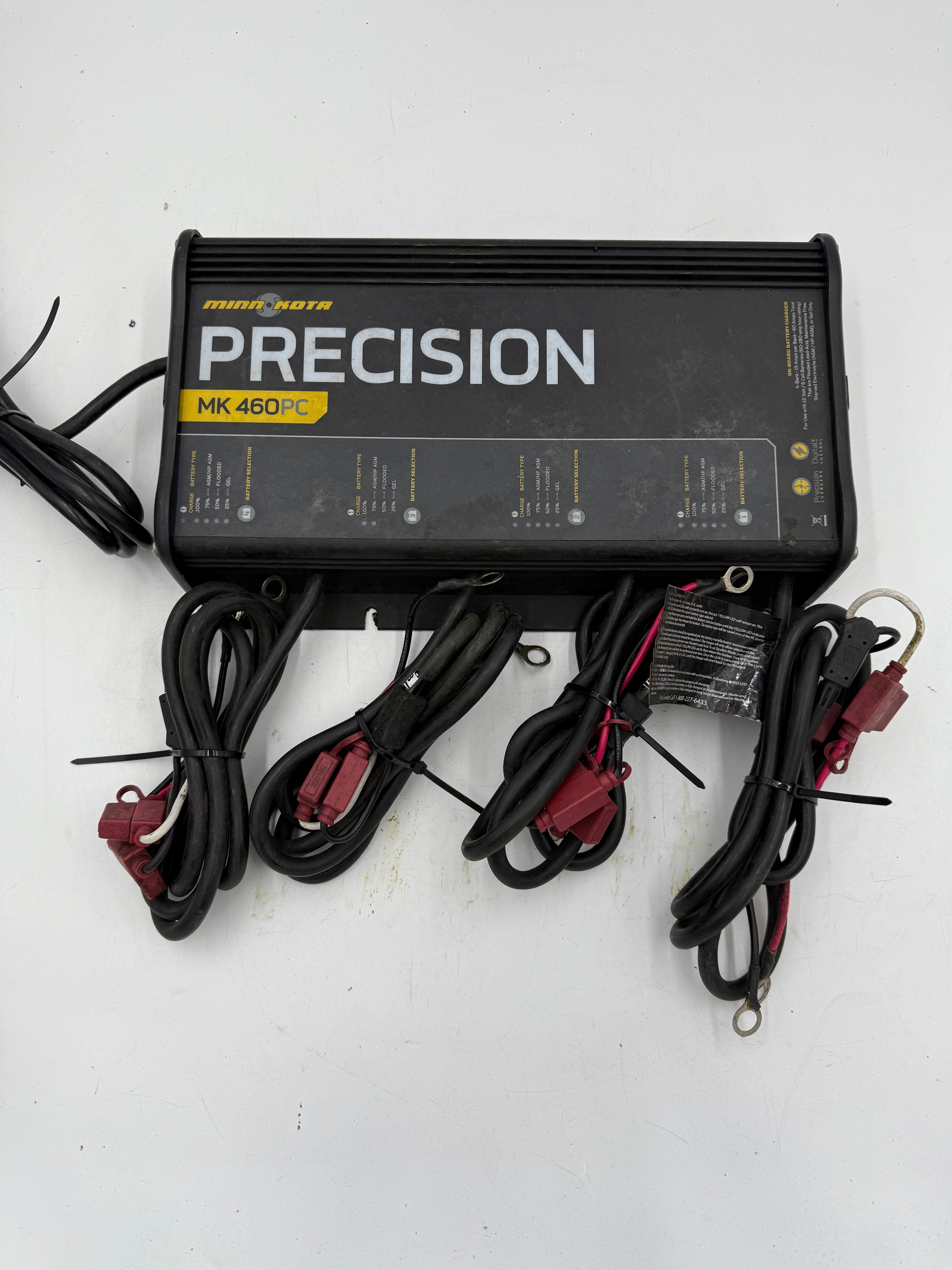 Minn Kota MK 460 PC 4 Bank Marine Battery Charger - 15A Onboard Charger for Boats, Fishing & Watercraft - Perfect for Deep Cycle & AGM Batteries