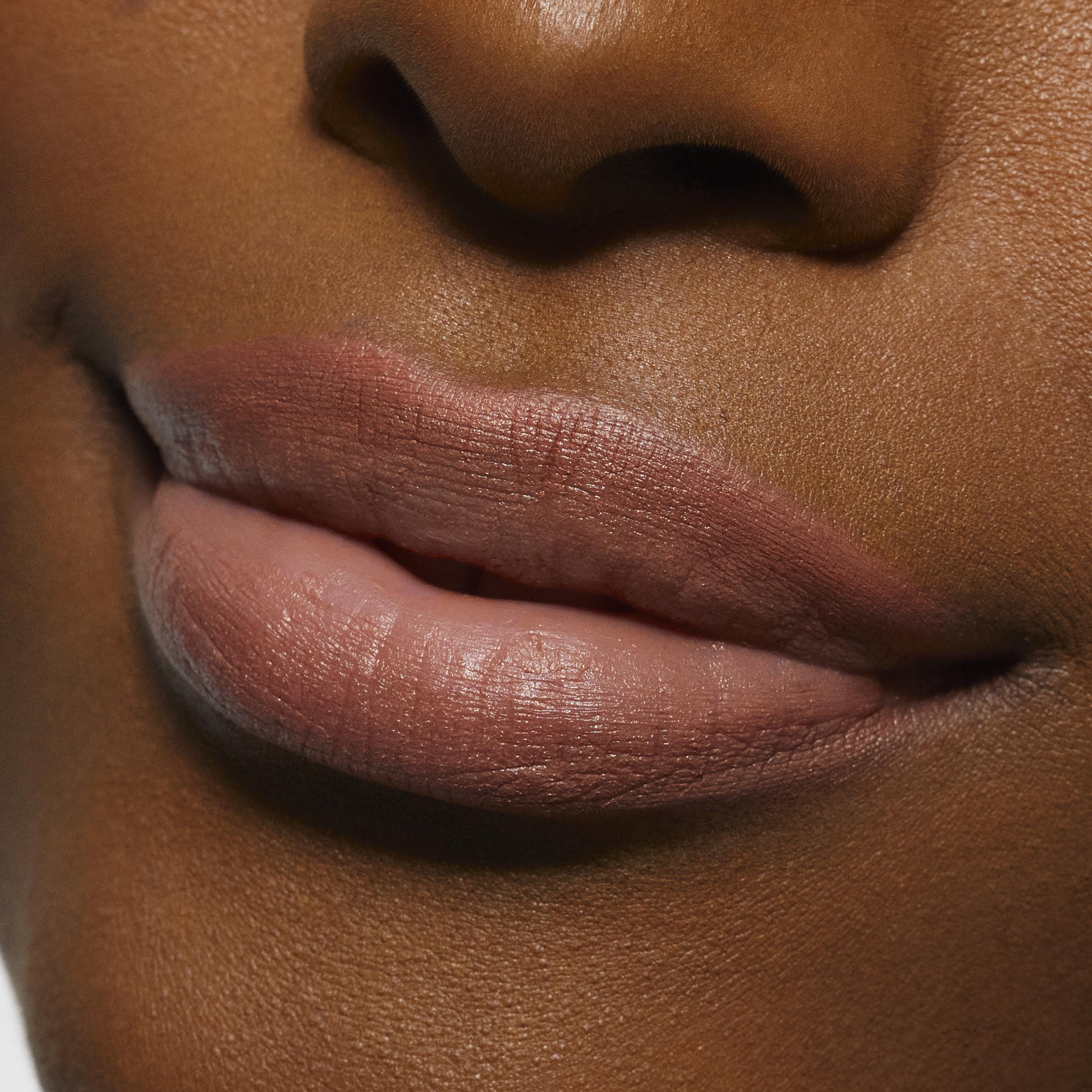 Precision Pout Lip Liner - Waterproof & Long-Lasting Lip Pencil for Perfect Lip Contour | Ideal for Everyday Wear, Special Occasions & Makeup Looks