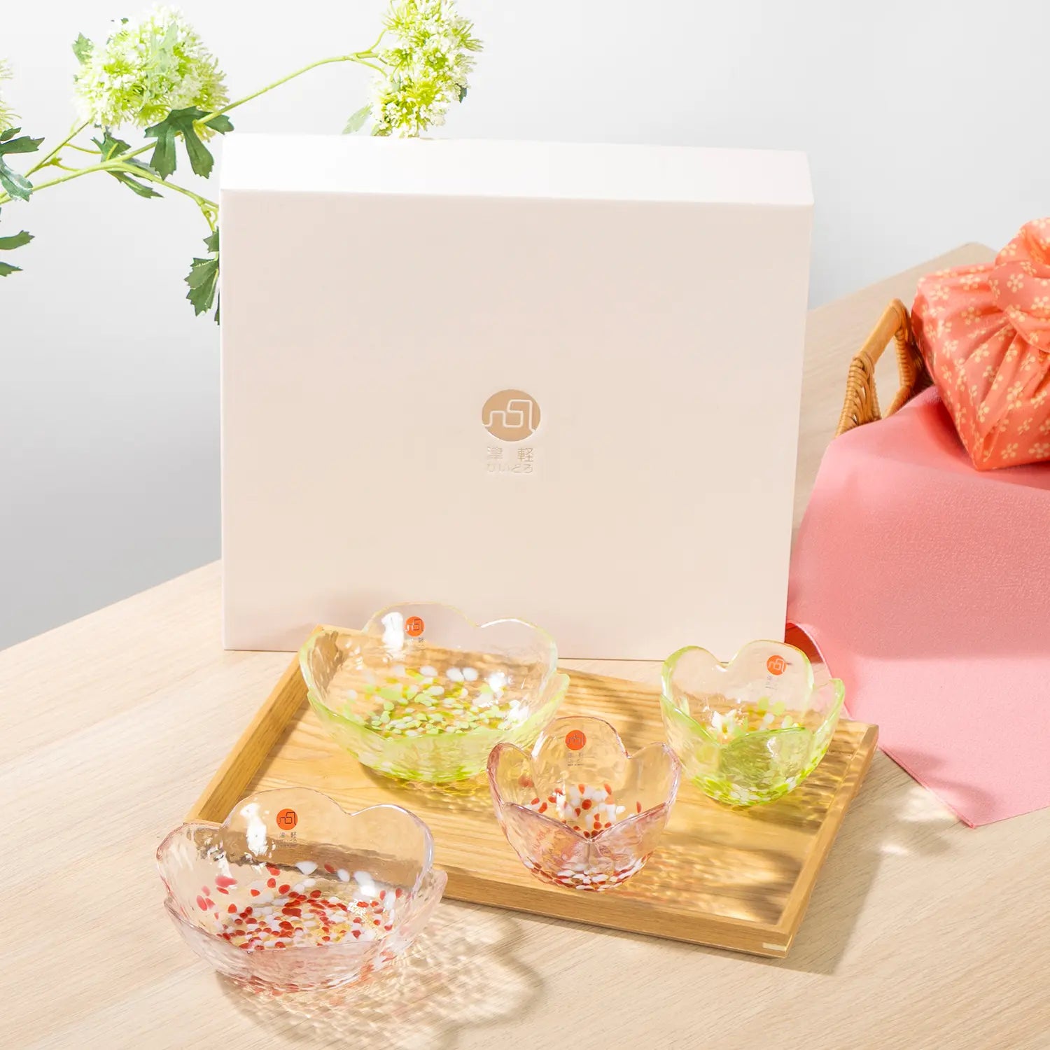 Aderia Tsugaru Soda Lime Glass Apple Tableware Set - 6-Piece Japanese Style Tableware for Dining, Desserts, and Party Serving | Elegant Glass Bowls, Plates, and Cups for Home Decor and Gift Giving