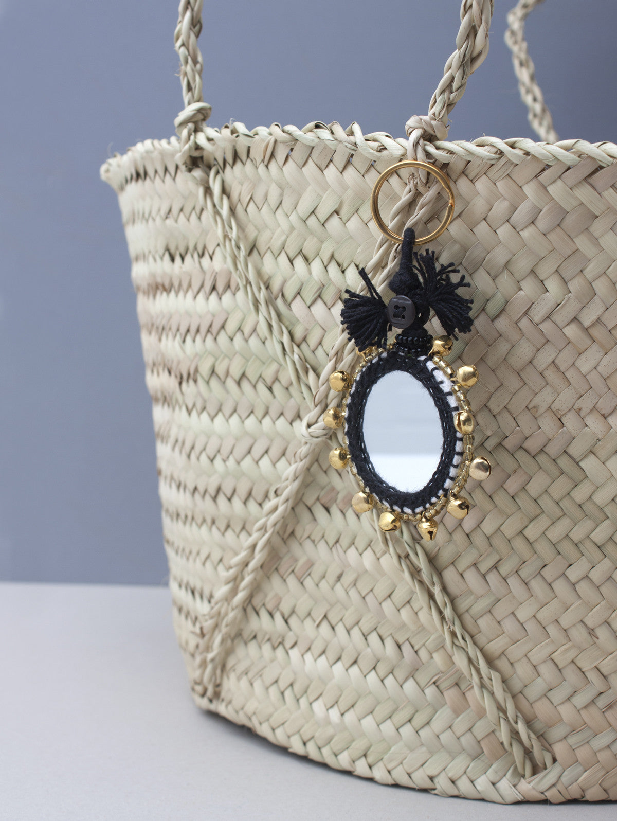 Stylish Bell Mirror Keychains - Durable & Decorative Key Rings for Women, Men & Kids - Perfect for Gifts, Handbags, Backpacks & Key Organization