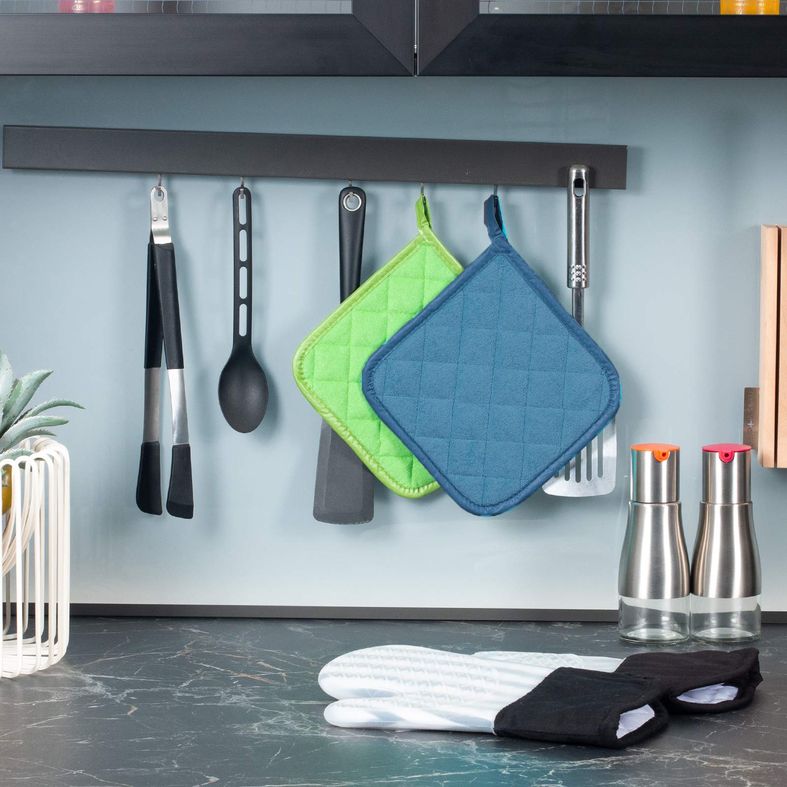 Joyhalo 6 Pack Heat Resistant Kitchen Pot Holders - Oven Mitts & Hot Pads Set for Cooking, Baking & Grilling - Terry Cloth Oven Gloves for Stove, BBQ & Hot Dishes