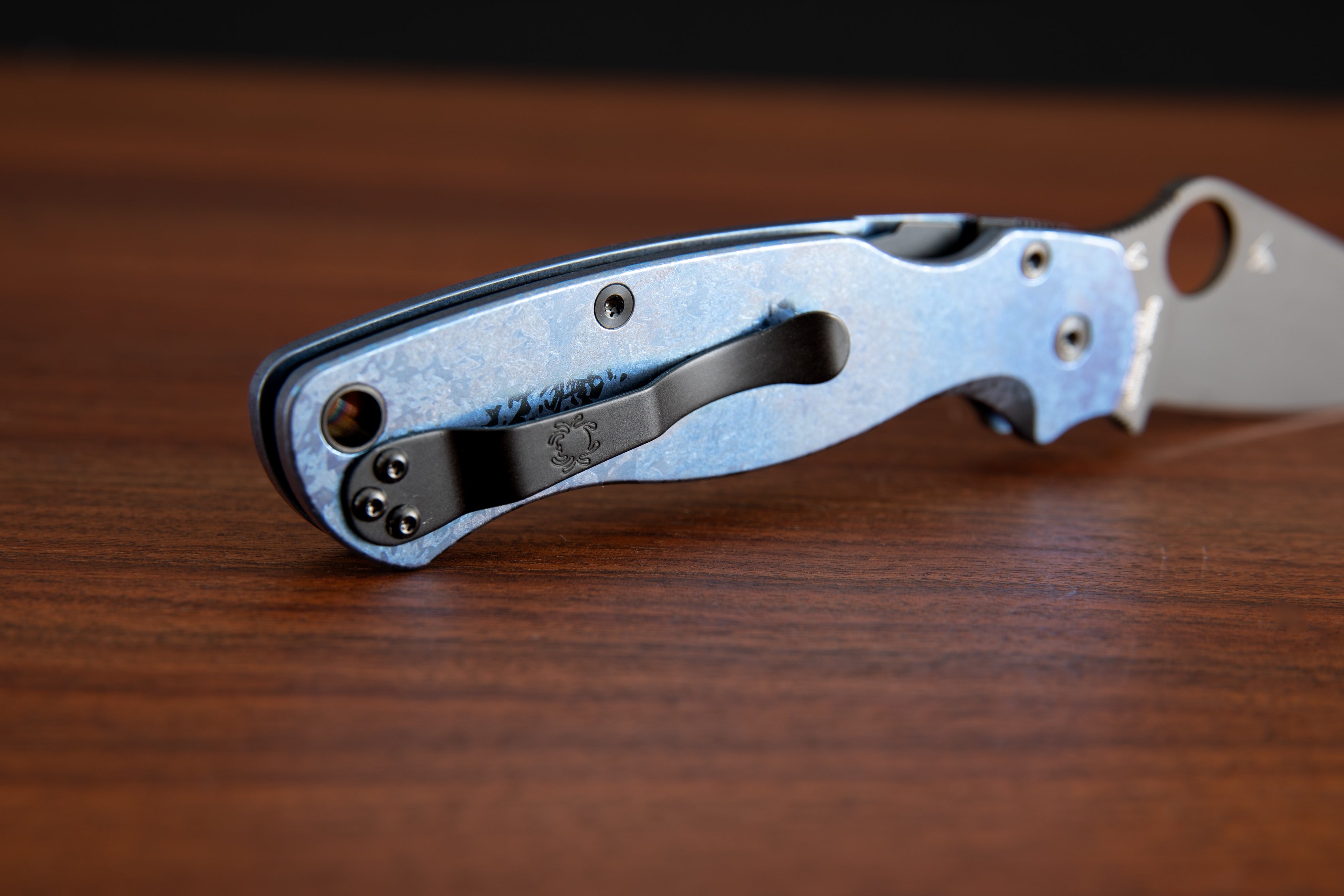 Custom Spyderco Para Military 2 Folding Knife - Premium EDC Pocket Knife for Outdoor, Camping & Survival | High-Quality Stainless Steel Blade with Ergonomic Grip