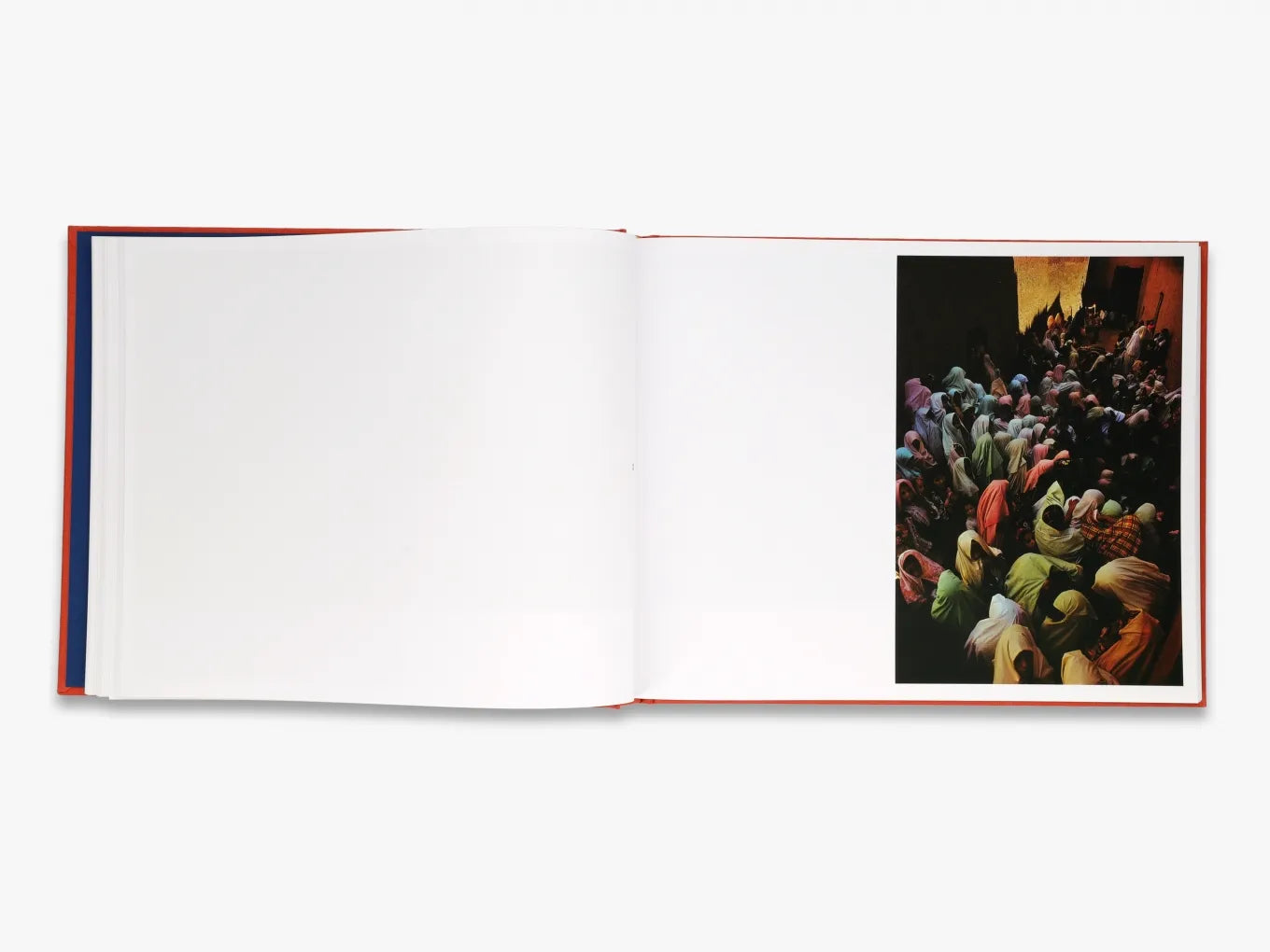 Harry Gruyaert: Morocco Photography Book - Stunning Travel & Cultural Photography for Art Lovers, Home Decor, and Coffee Table Books