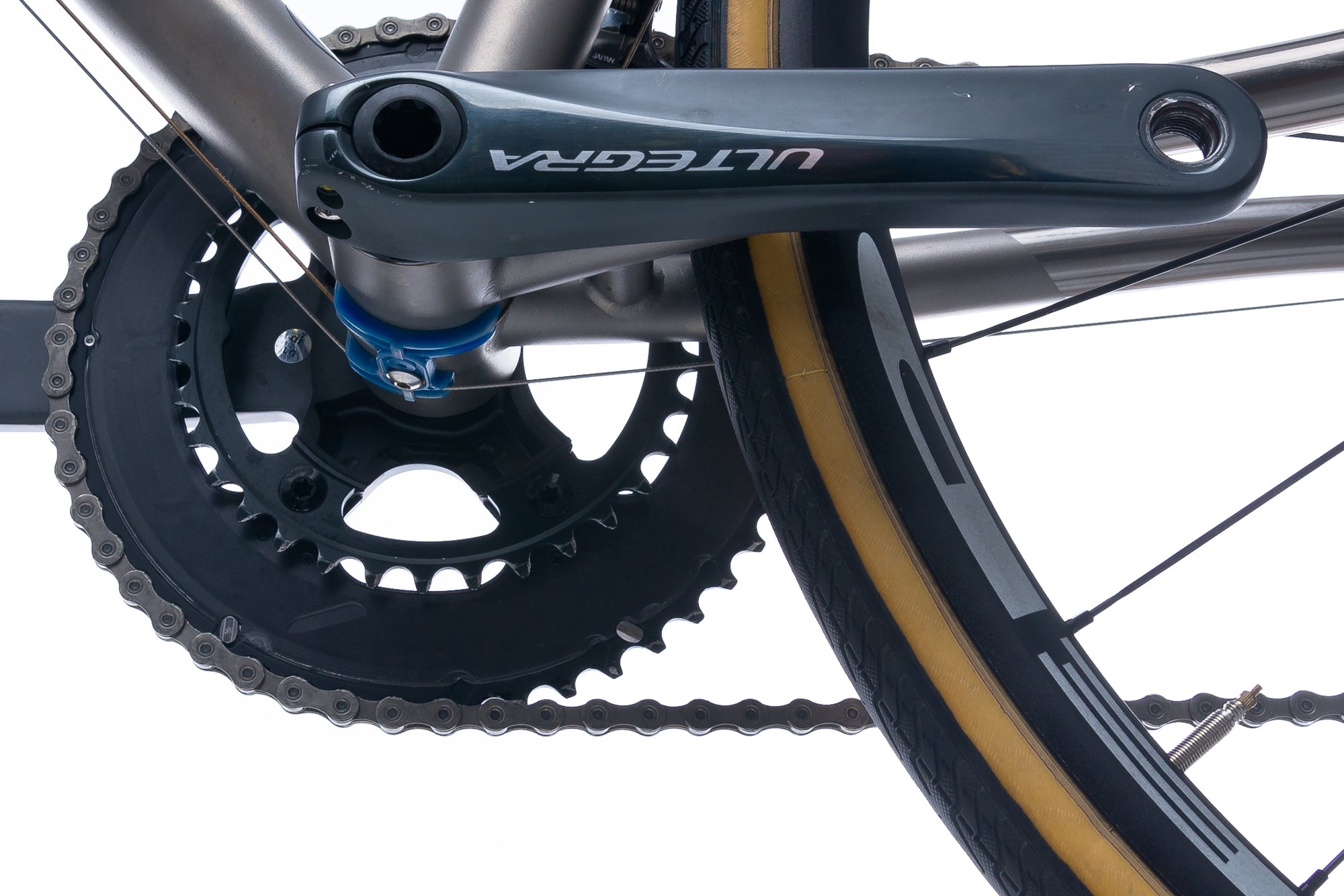 Alchemy Eros 58cm Road Bike 2017 - Lightweight Aluminum Frame, Shimano Gears for Speed & Performance - Perfect for Commuting, Racing & Fitness Cycling
