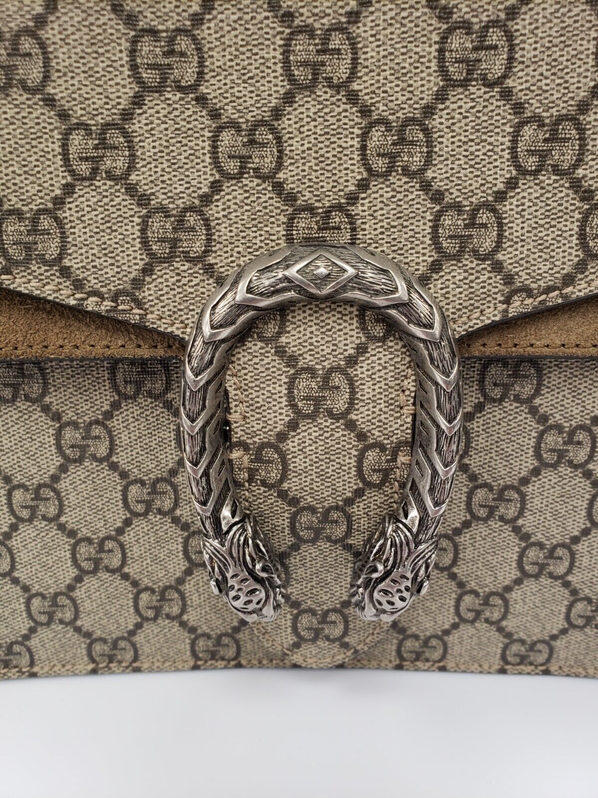 Gucci Dionysus GG Supreme Mini Bag - Luxury Crossbody Purse for Women | Perfect for Parties, Date Nights & Everyday Use