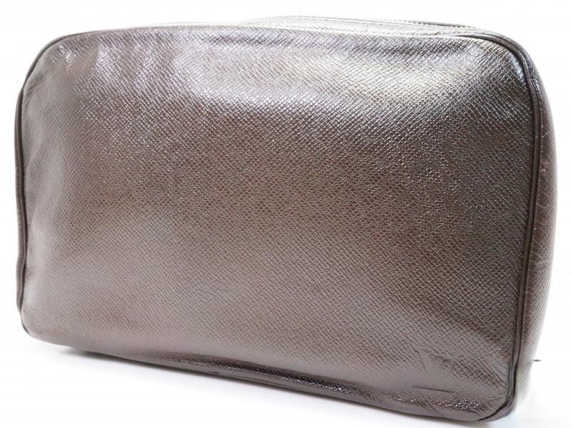 Authentic Pre-Owned Louis Vuitton Taiga Grizzli Grizzly Trousse Toilette GM Clutch Bag M30218 180463 - Luxury Vintage Designer Clutch for Evening Events & Special Occasions