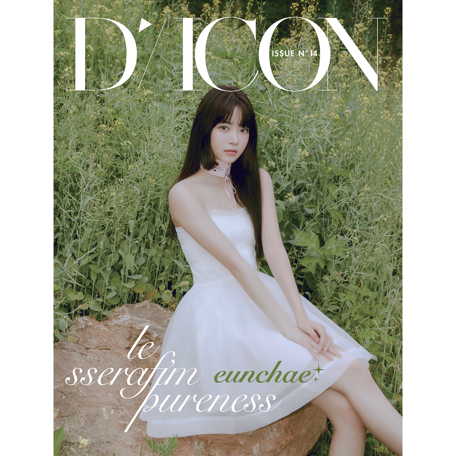 LE SSERAFIM DICON 'ISSUE N°14 : LE SSERAFIM PURENESS' (A TYPE) - Kpop Photobook, Official Merchandise for Fans, Perfect for Collection and Display