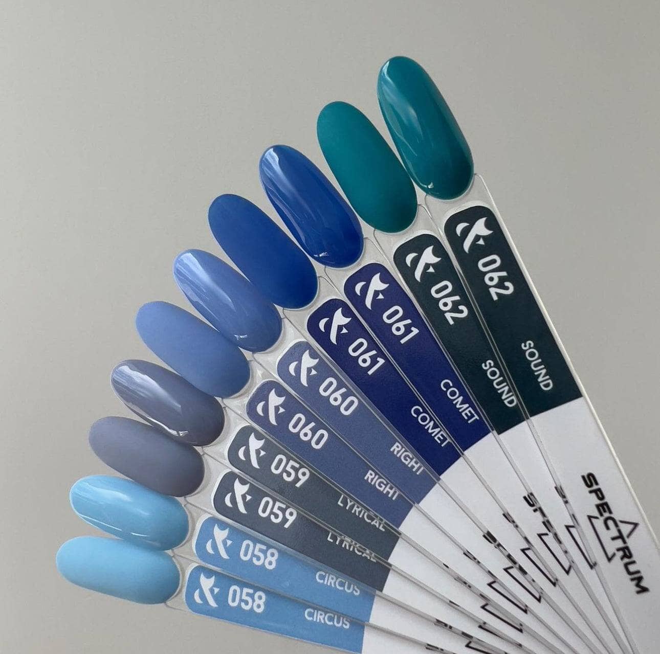 F.O.X Spectrum 058 Nail Polish - 14ml Bottle - High Pigment Long Lasting Vegan Nail Lacquer - Perfect for Manicures, Pedicures & Nail Art Designs