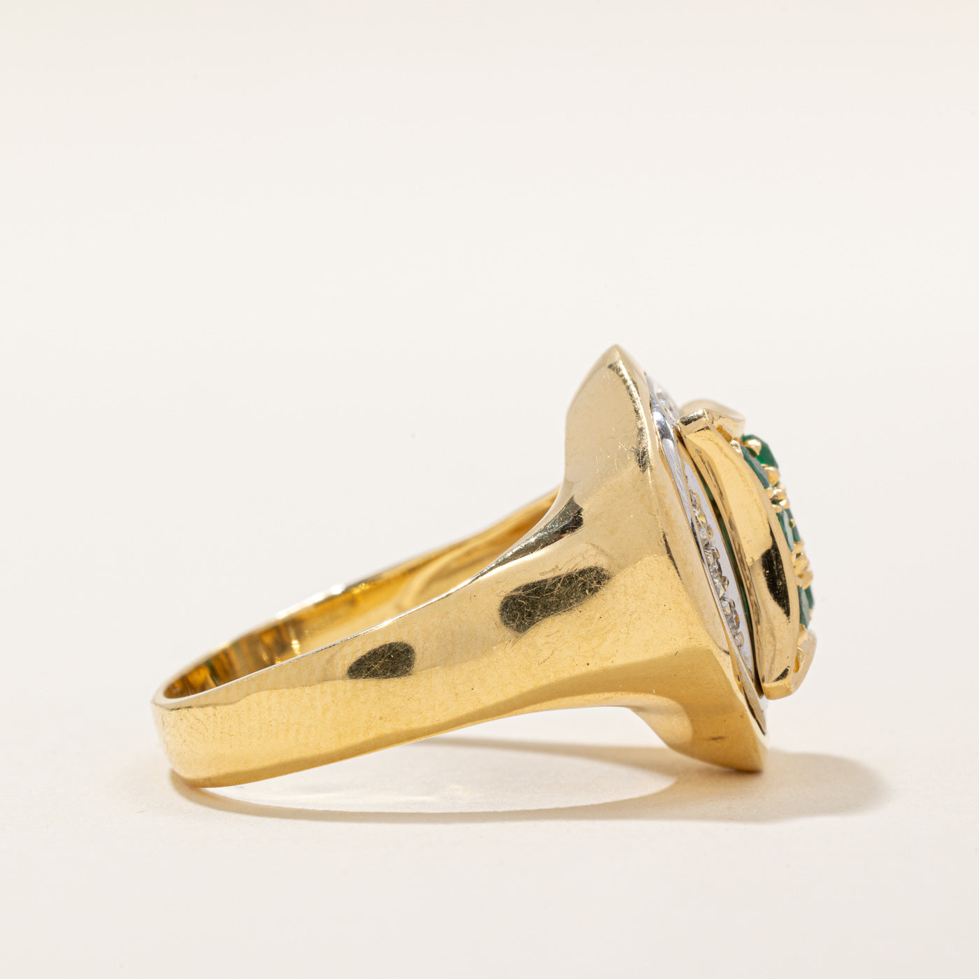 Exquisite 0.63ctw Emerald & Diamond Cocktail Ring - 0.12ctw Diamonds, Size 8.75 - Perfect for Evening Parties, Weddings & Special Occasions