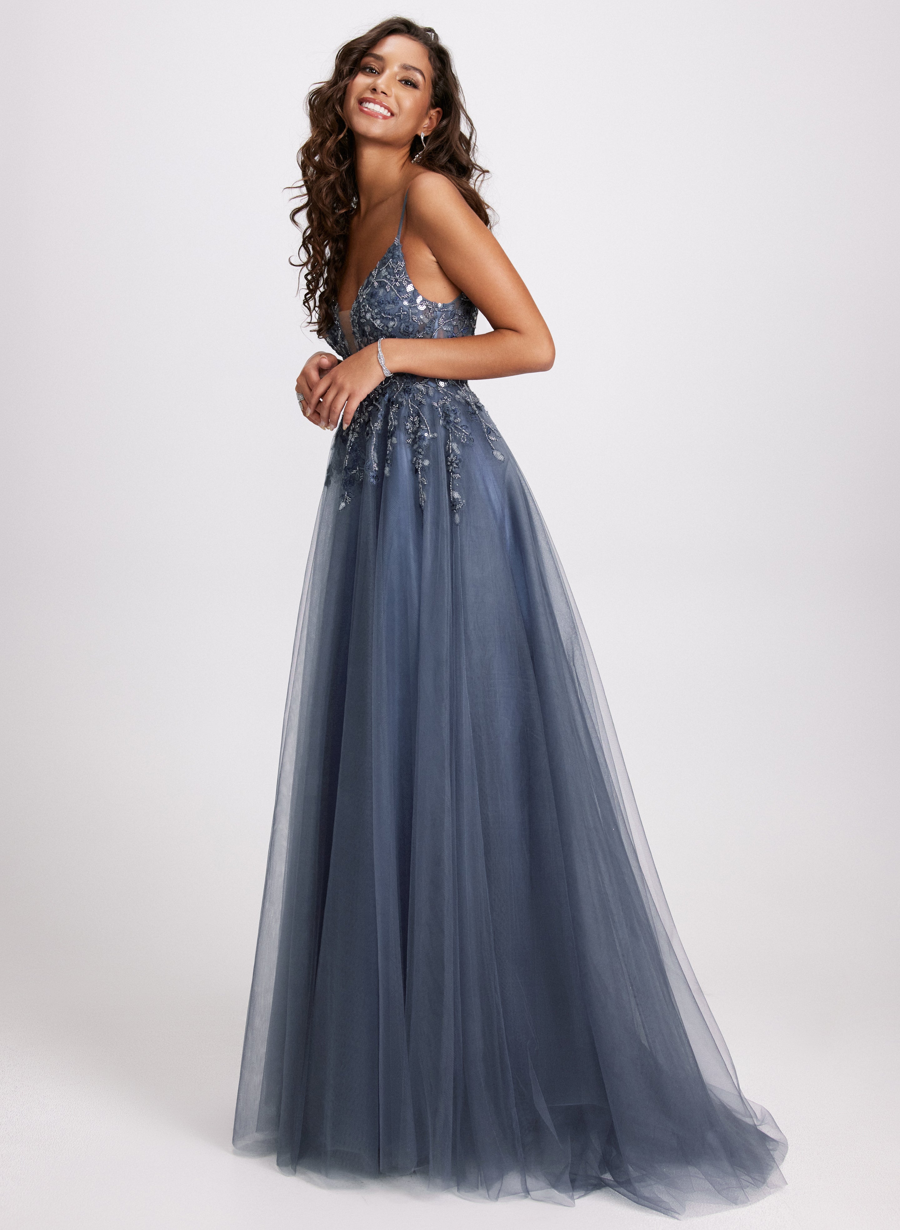 Elegant Floral Appliqué Maxi Dress for Women - Summer Beach Wedding Party & Boho Chic Outfit