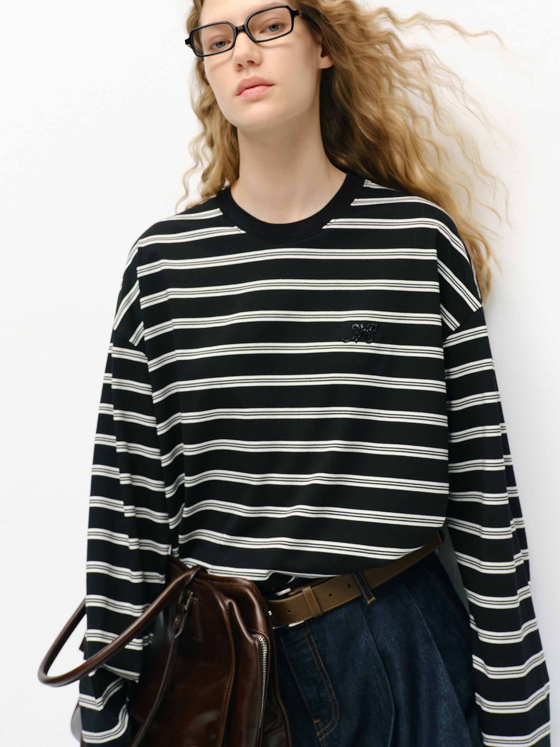 Trendy Loose Fit Striped Print T-Shirt for Women - Casual Comfort Wear for Everyday Outfits & Summer Fashion