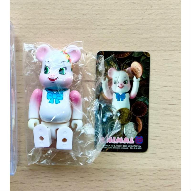 Bearbrick Series 10 ANIMAL Pig 100% Collectible Figure - Cute Pig Design for Display, Gift & Anime Collection - Perfect for Home Decor, Office Desk & Pop Culture Fans
