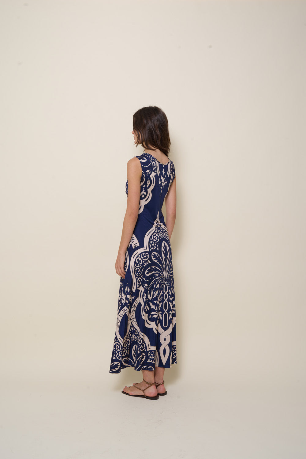 Voyage Dress - Stylish & Comfortable Women's Travel Dress for Summer Vacations & Beach Getaways