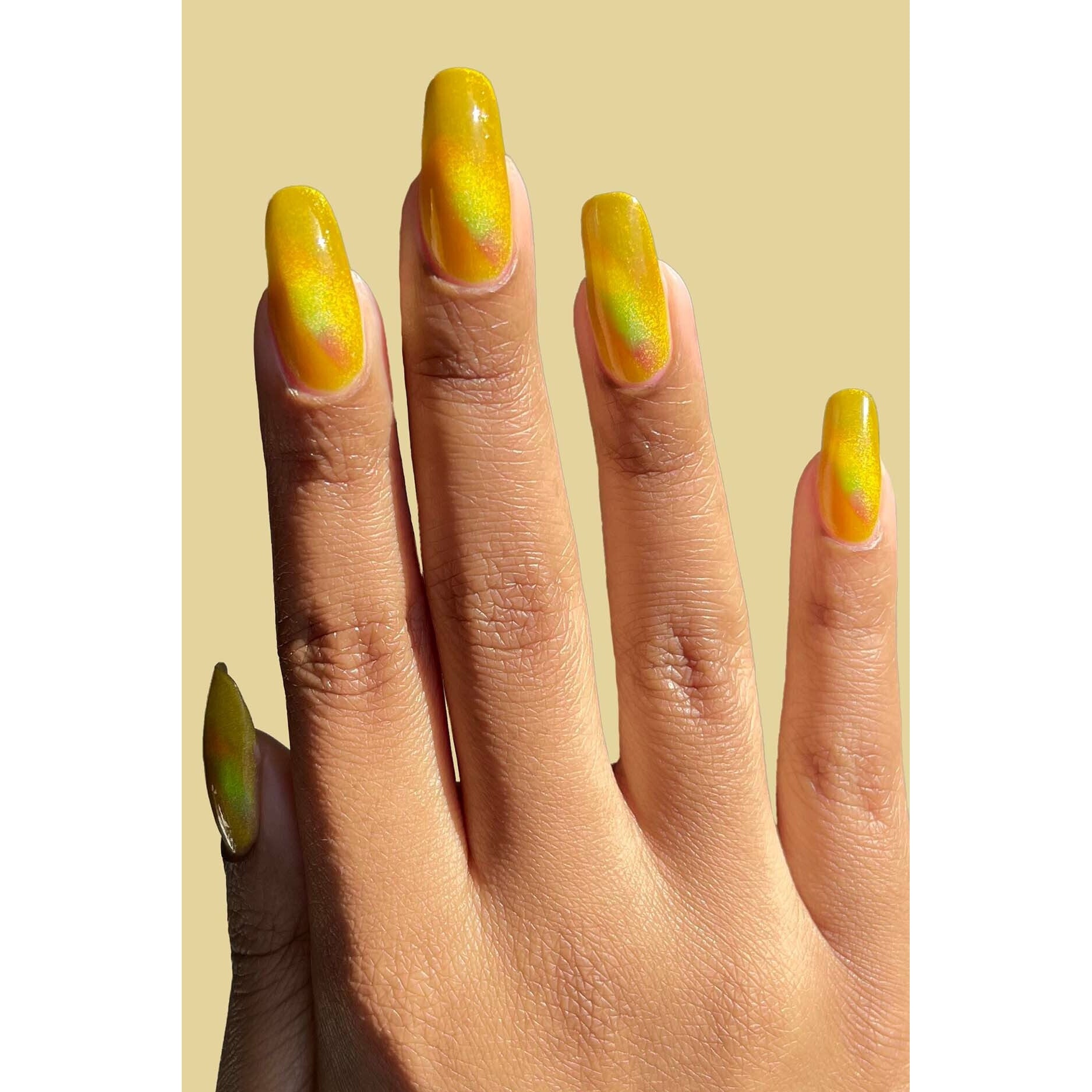 Cirque Colors Sparkling Yuzu Nail Polish - 0.37 oz Long-Lasting Vegan & Cruelty-Free Nail Lacquer for Gel-Like Shine - Perfect for Manicures, Pedicures & Nail Art Designs