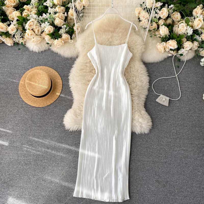 Elegant Gilt Yellow Pleated Suspender Dress with Elastic Waist & Sexy Backless Design - Perfect for Evening Parties, Date Nights & Special Occasions