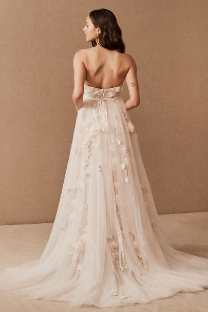 BHLDN Wtoo Tippi Wedding Gown - Elegant Lace Bridal Dress for Bride, Perfect for Beach, Garden & Outdoor Ceremonies
