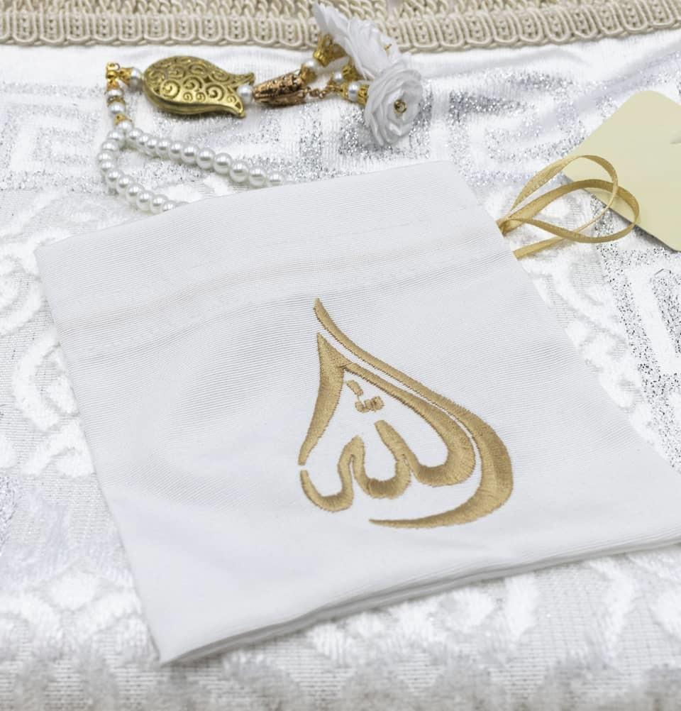 Premium Thin Velvet Islamic Prayer Rug with Kaba Silver Design | Portable Muslim Prayer Mat for Home, Travel & Mosque | Eid Gift Set for Men & Women