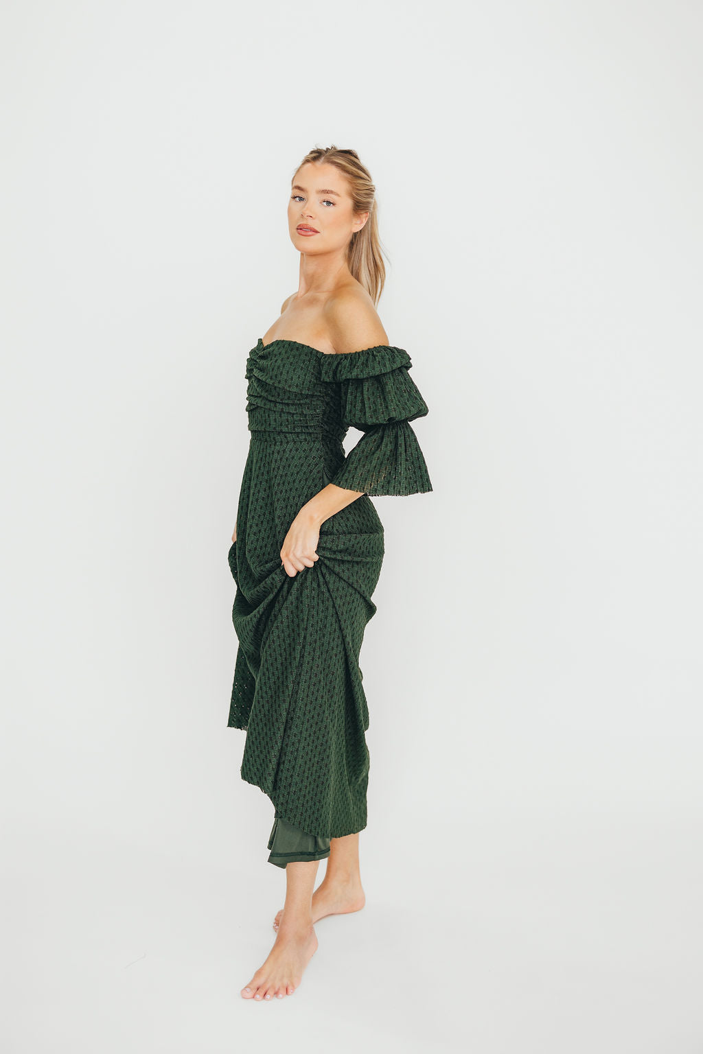 Corrine Women's Maxi Dress with Pockets - Flowy Long Summer Dress in Hunter Green for Beach, Vacation & Casual Wear