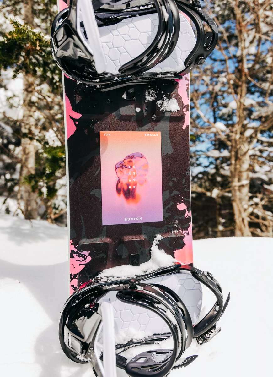 Burton Junior's Yeasayer Smalls Snowboard 2023 - Kids & Youth Snowboard for Beginners | Perfect for Mountain Slopes & Snow Parks